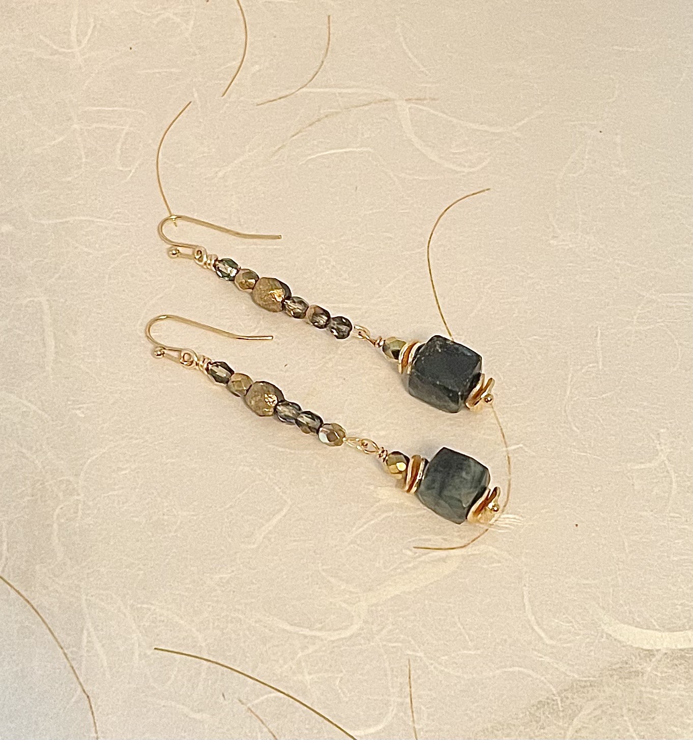 Rough Cut Emerald Stones earrings