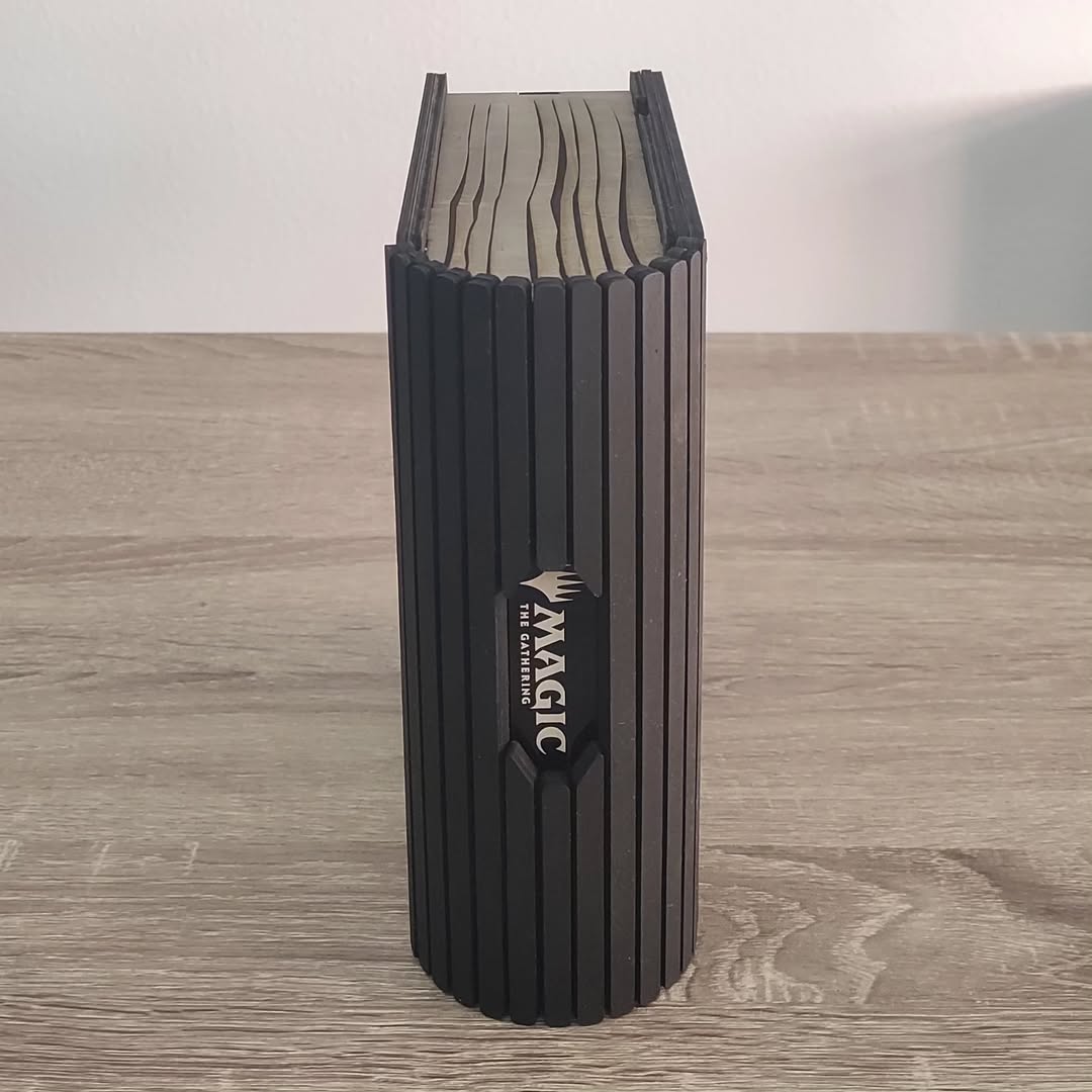 Magic Commander TCG Deck Box