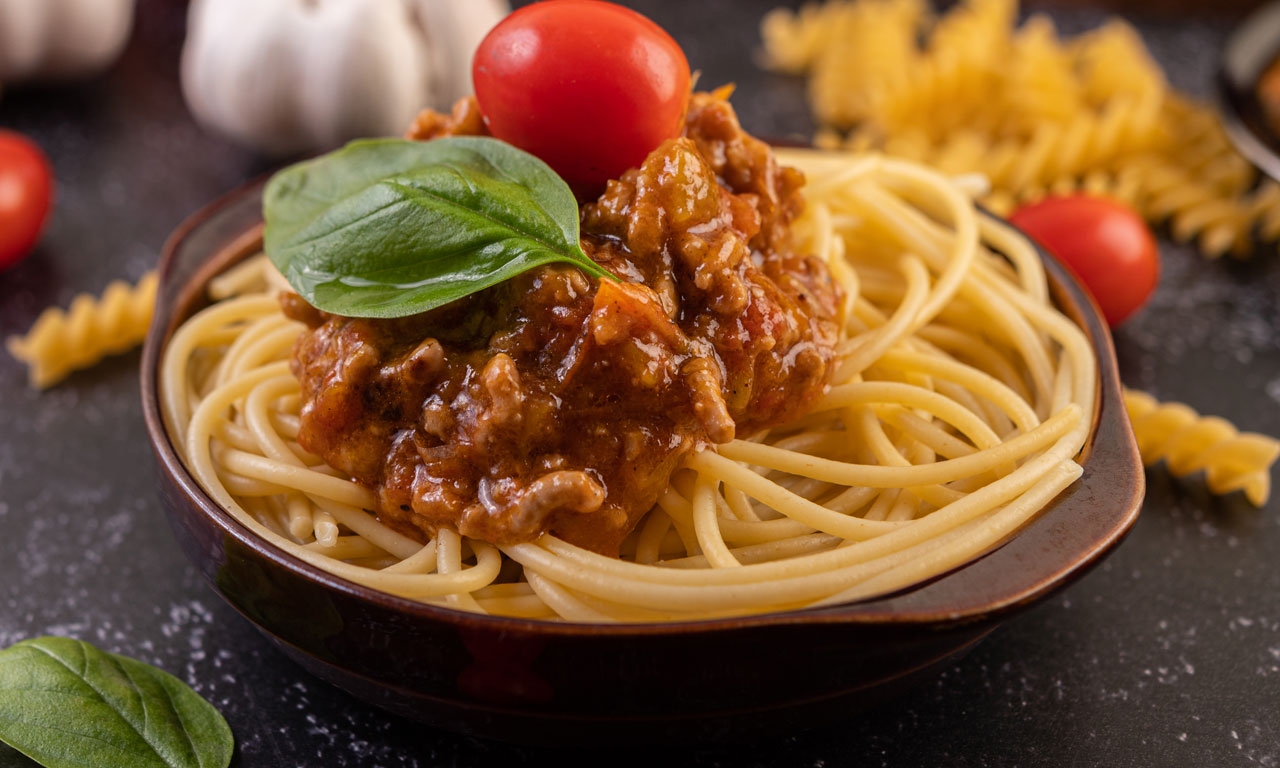 Classic Spaghetti Bolognese