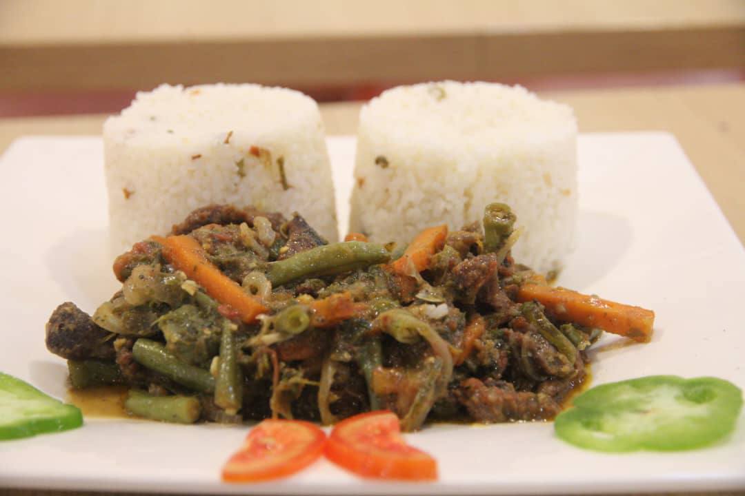 RIZ SAUCE TOMATE