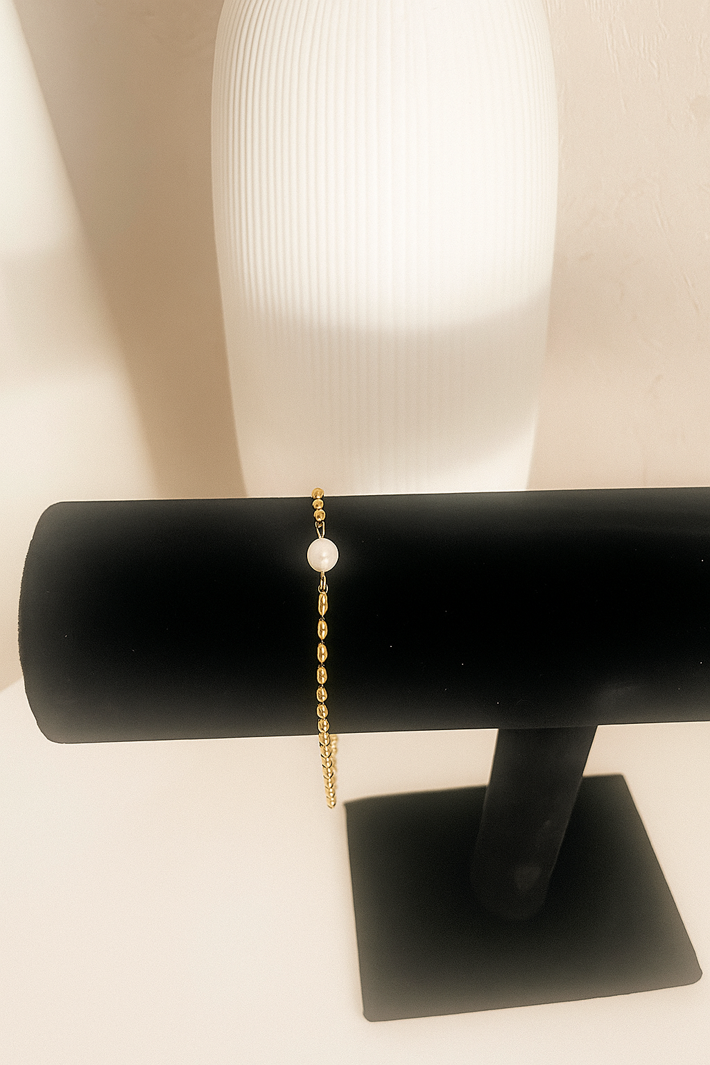 Bracelet en perles dorées