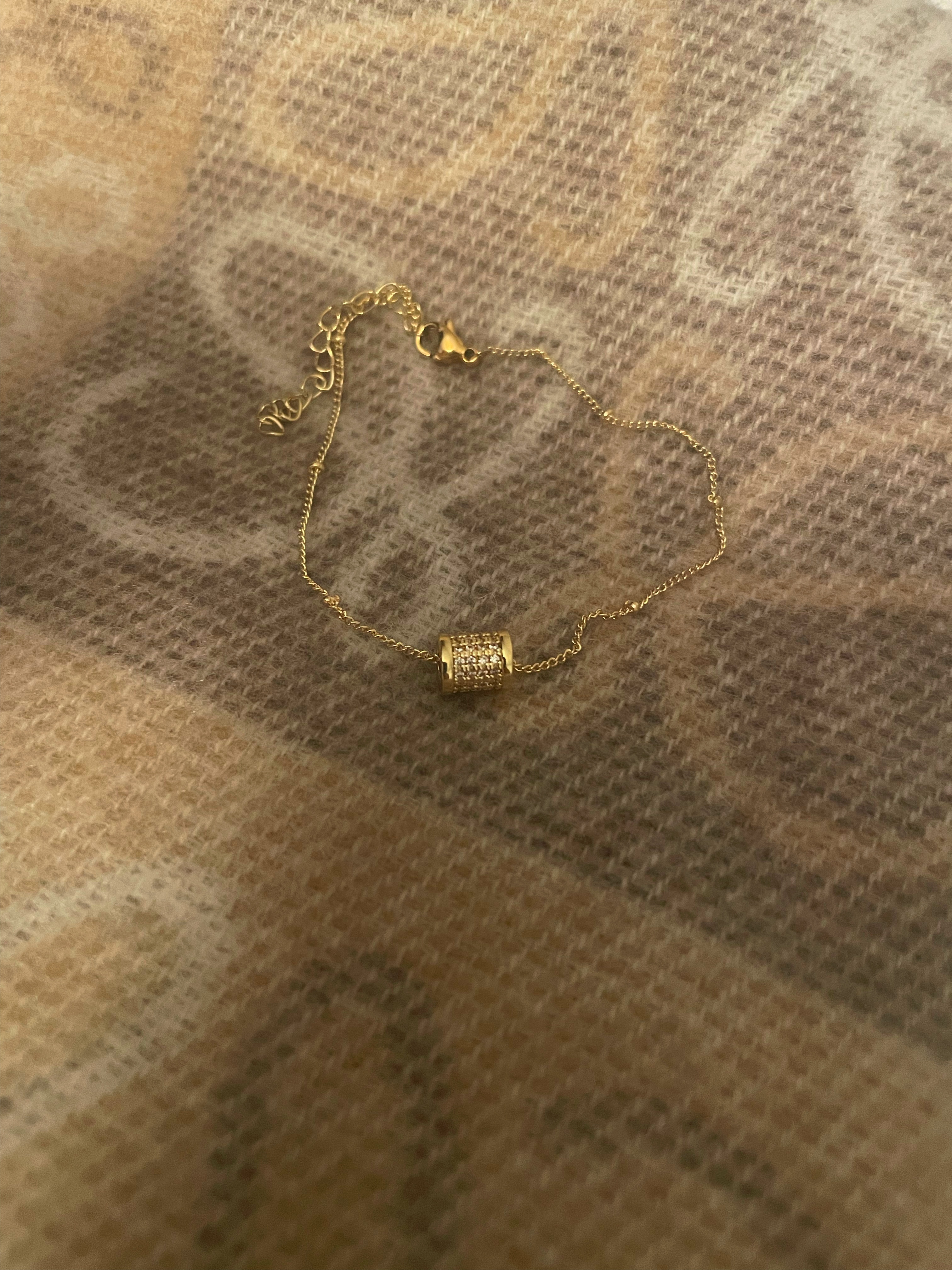 Bracelet en cuivre avec pendentif élégant