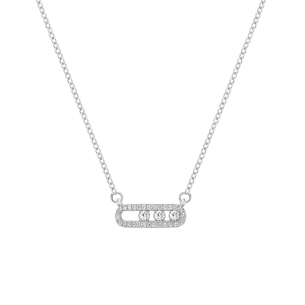 Collier argenté avec pendentif strass