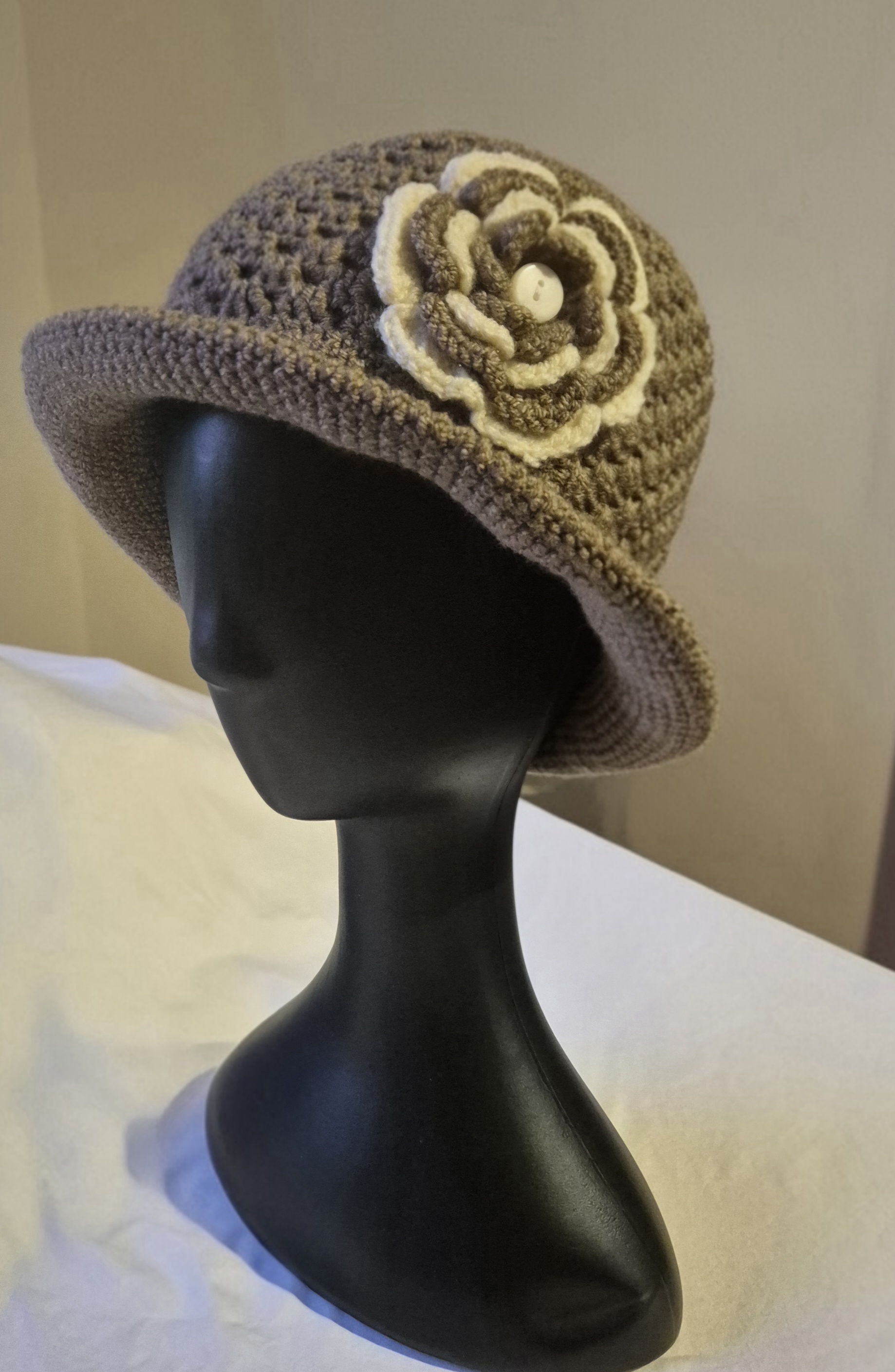 Crochet Flower Cloche Hat