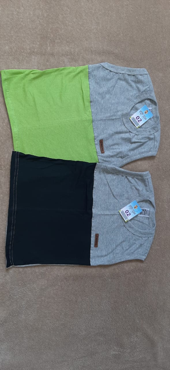 Conjunto de camisetas infantis