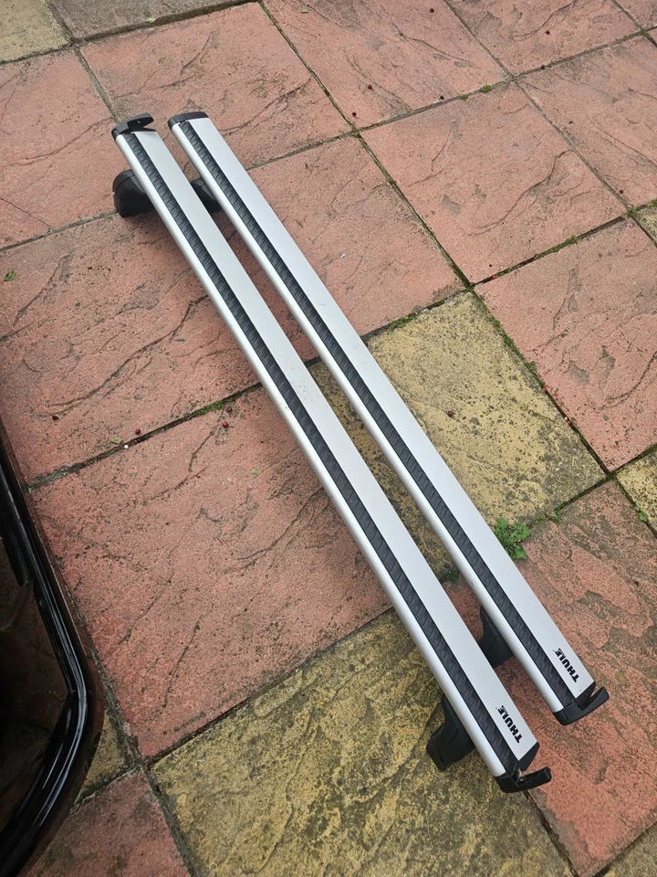 Used Halfords Exodus 470 Roof Box Black FP7 Foot Pack FP3 Foot Pack Thule Roof Bars