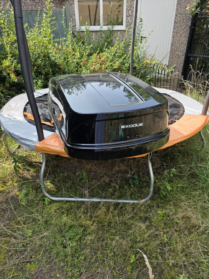  Used Exodus 470L Roof Box Black Heavy Duty and Waterproof Secure Storage