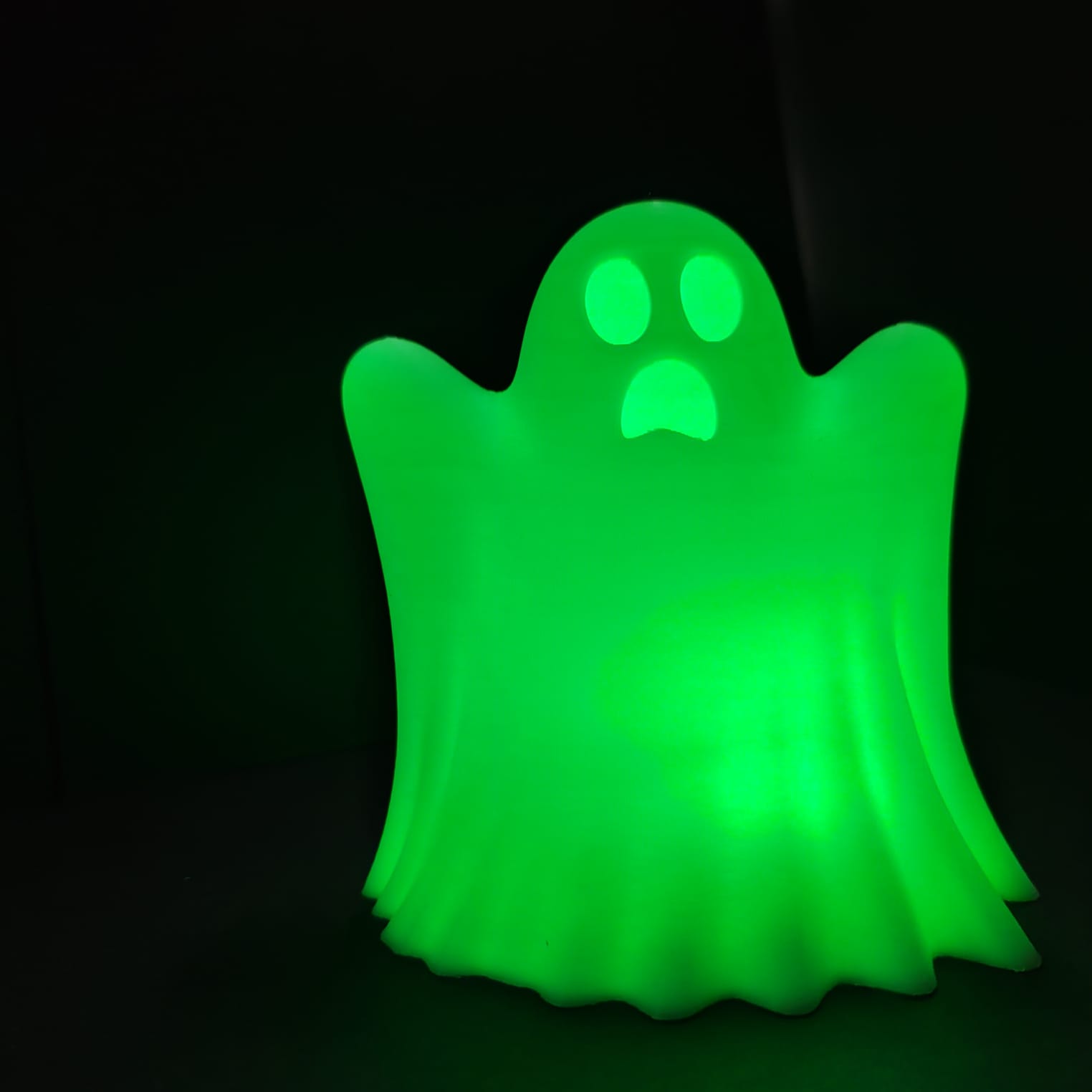 Spooky Ghost Lamp