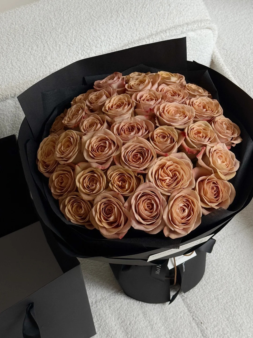 31 pcs Cappuccino Rose Bouquet