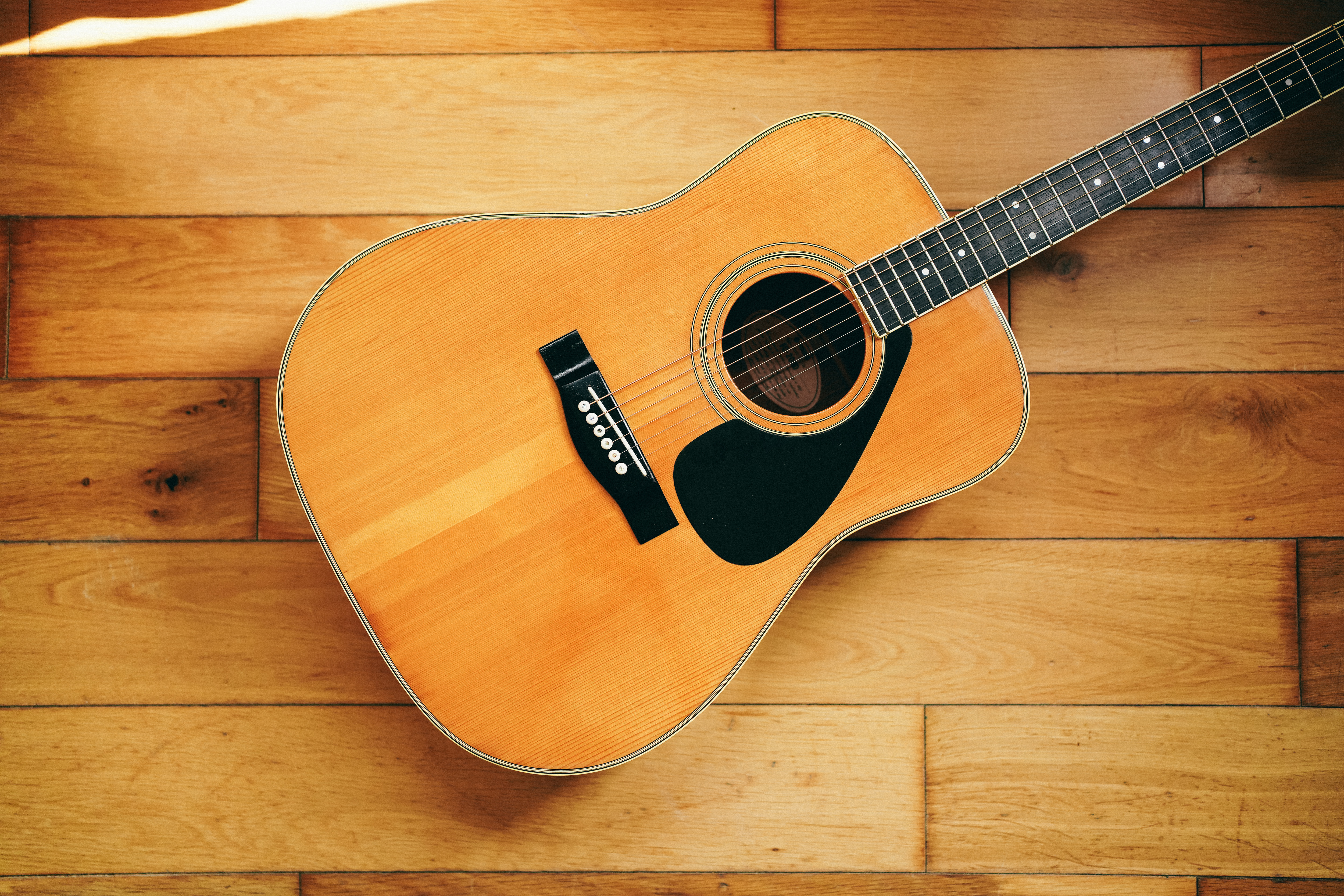 1970s Yamaha FG-200D