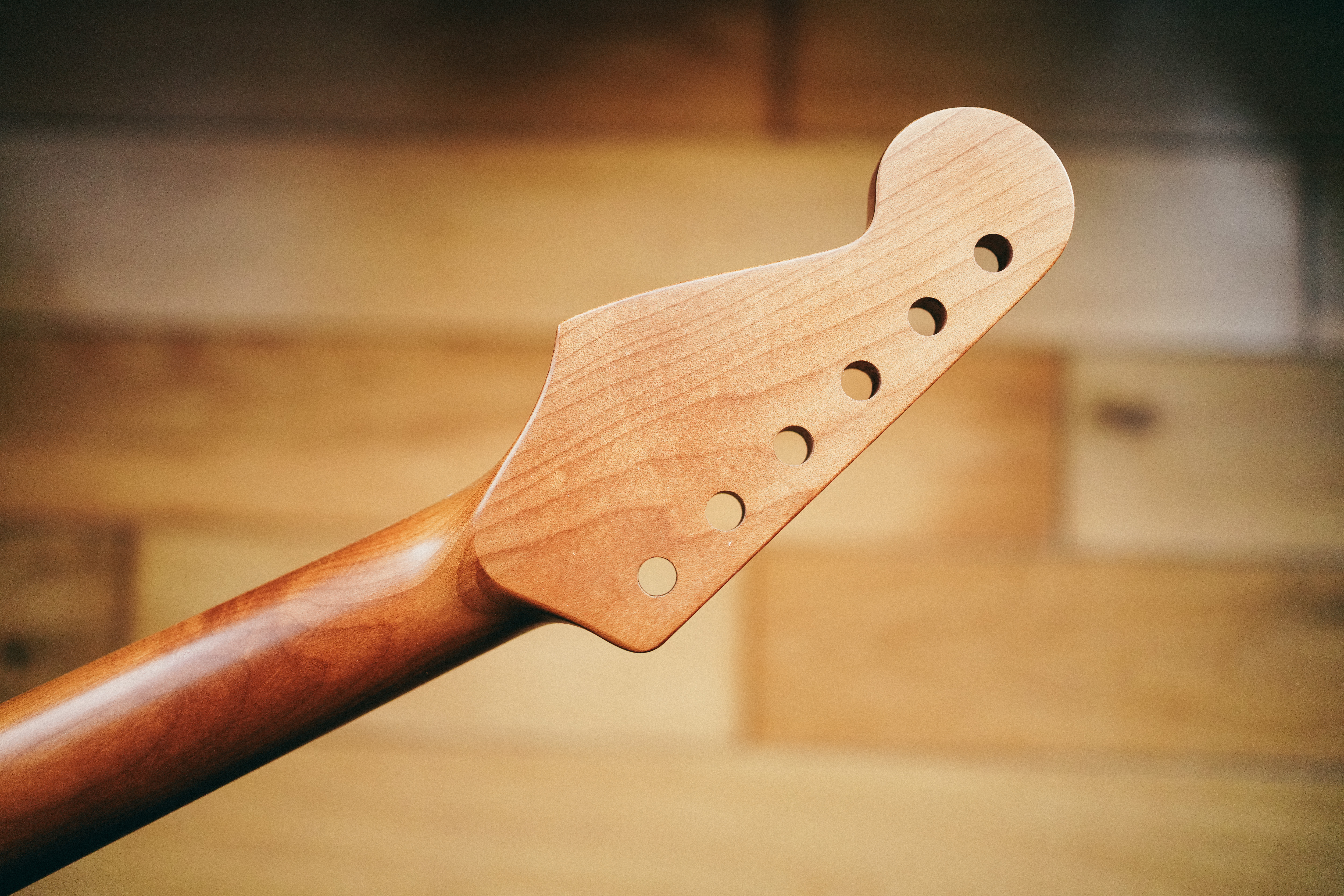 Stratocaster Neck – Roasted Maple 