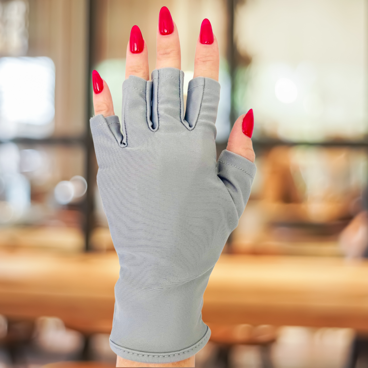 Guantes cortos ManiGlovz | UPF 50+ para manicuras y más