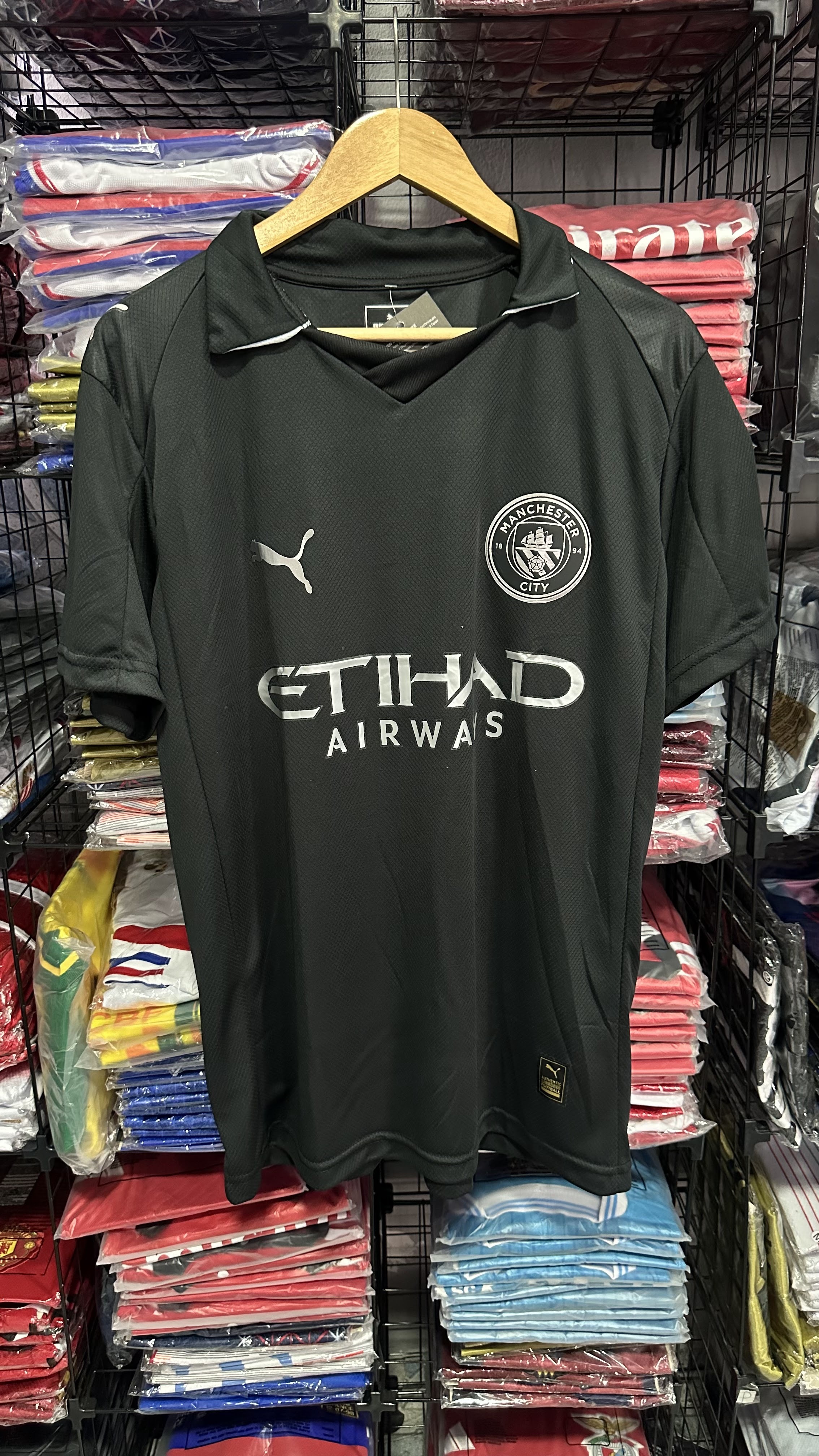 Camisa do MANCHESTER CITY PRETA