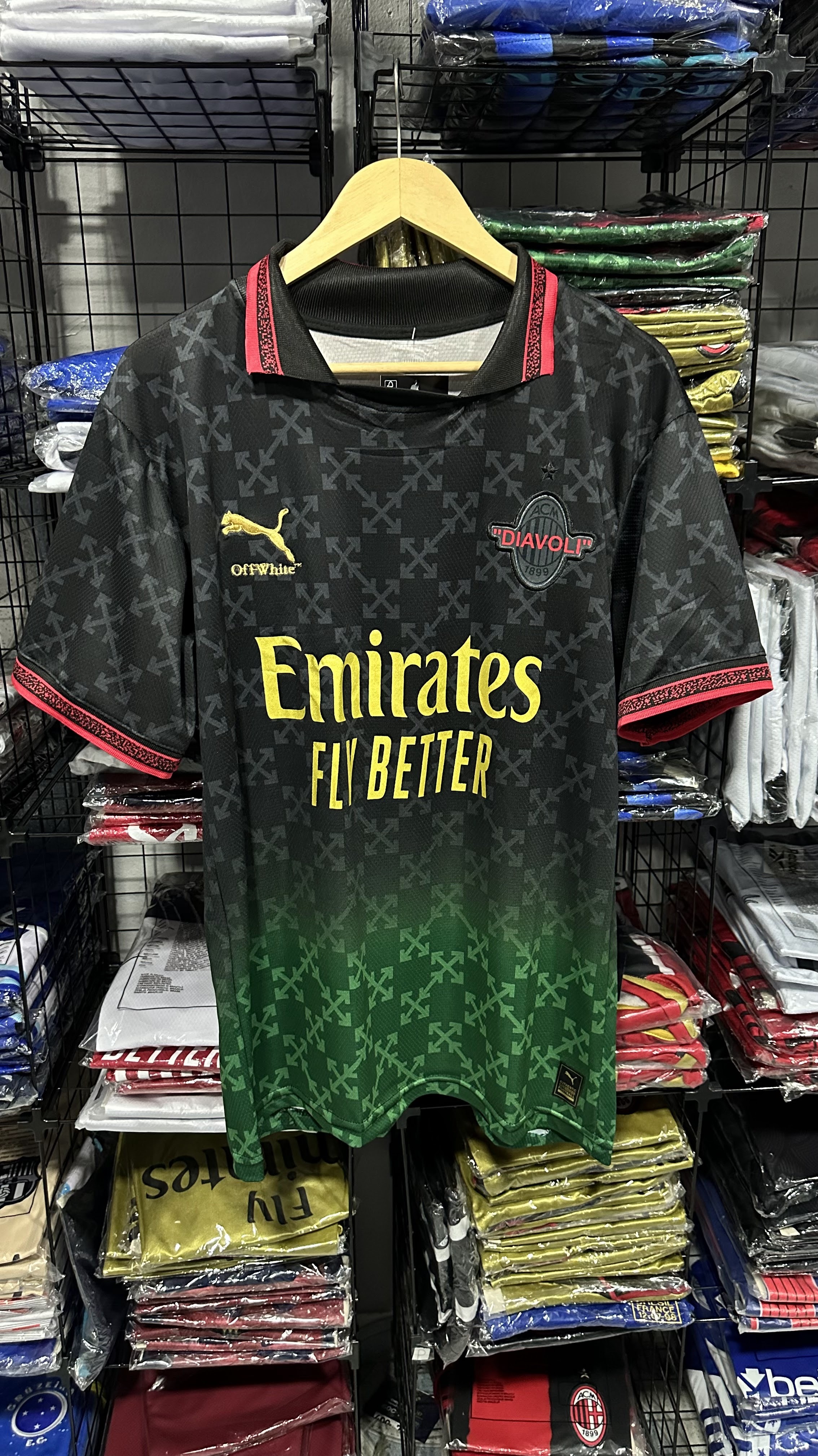 Camisa do MILAN EDIÇÃO ESPECIAL