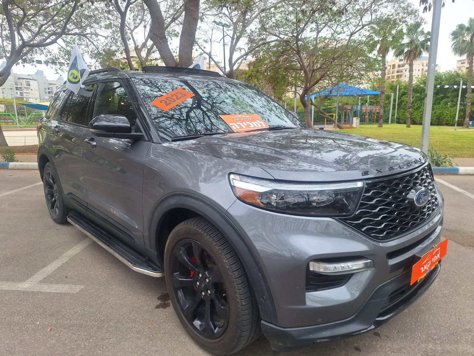 Ford Explorer (ST-Pack)