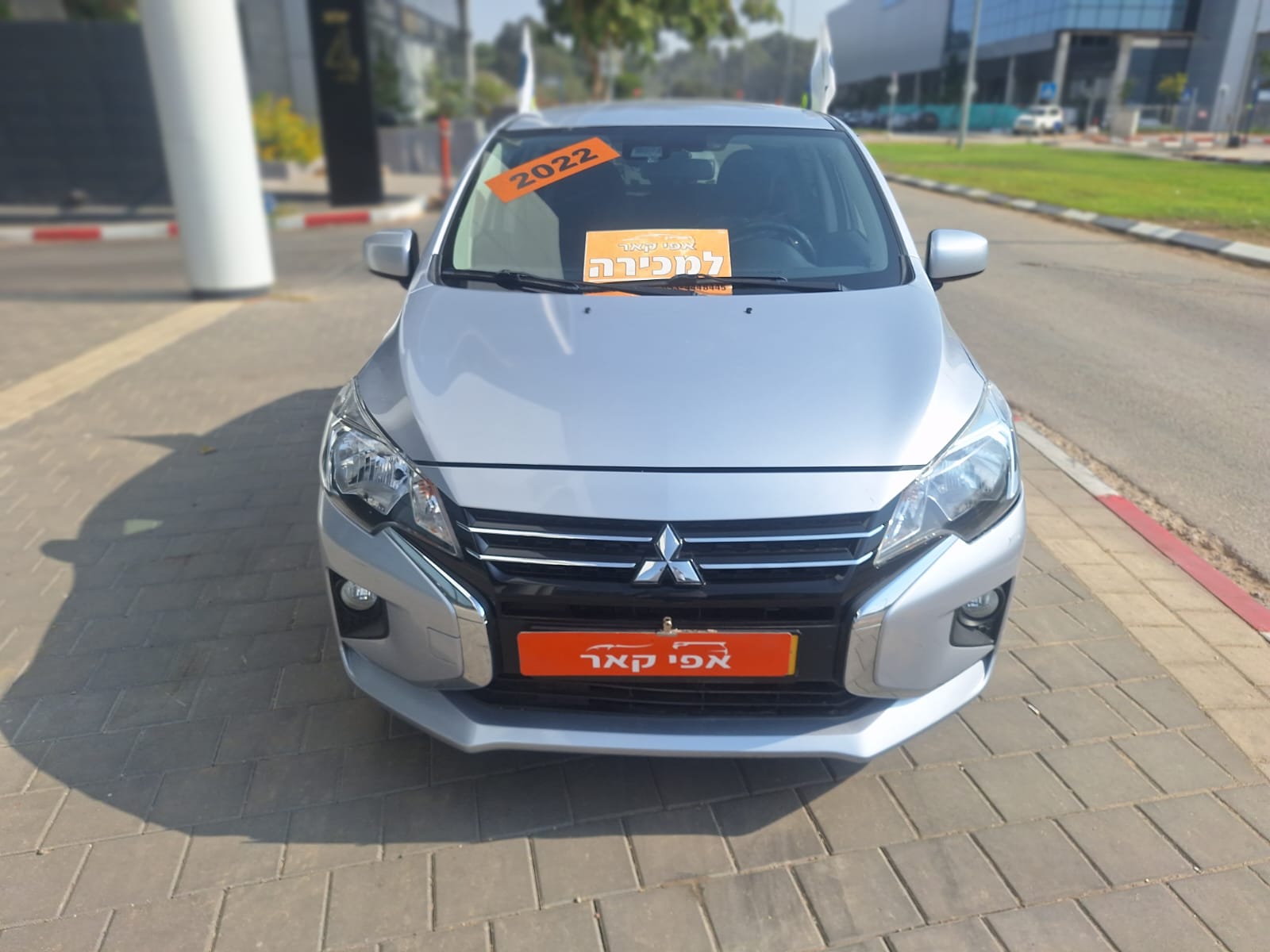 מיצובישי ספייס סטאר