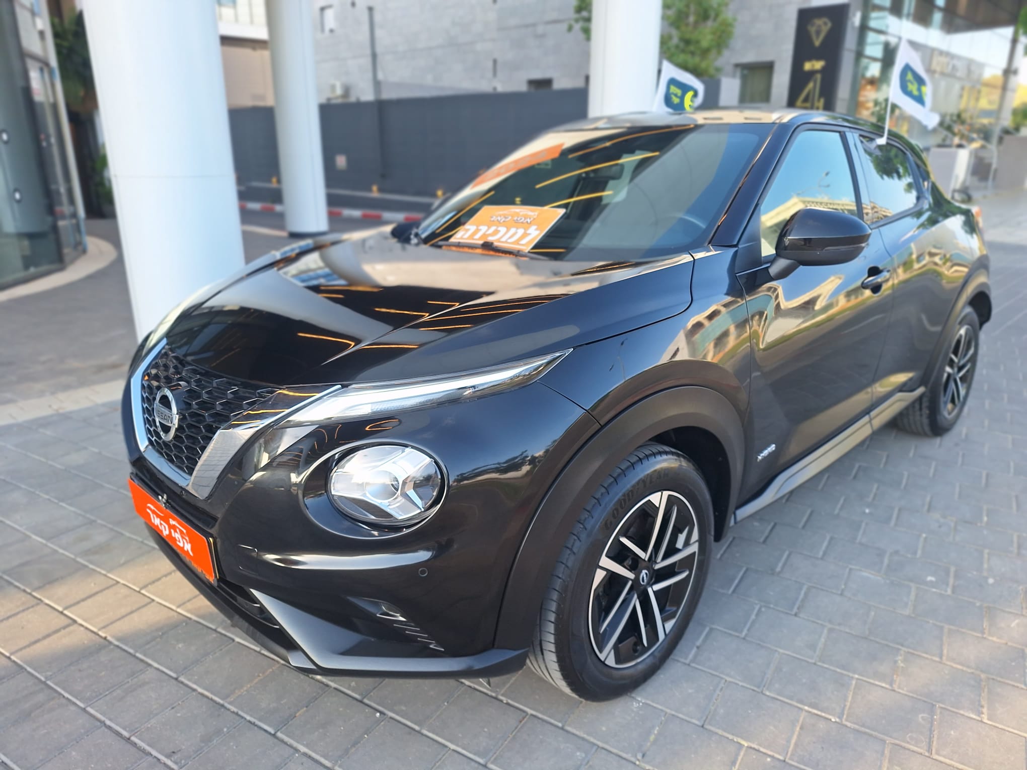 Nissan juke hybrid 
