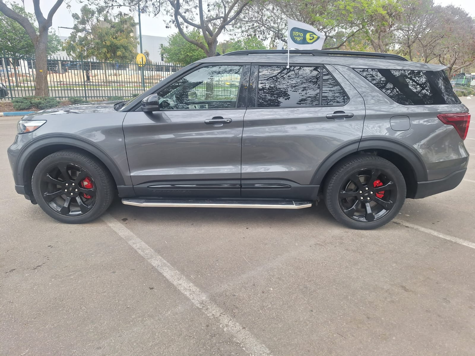 Ford Explorer (ST-Pack)