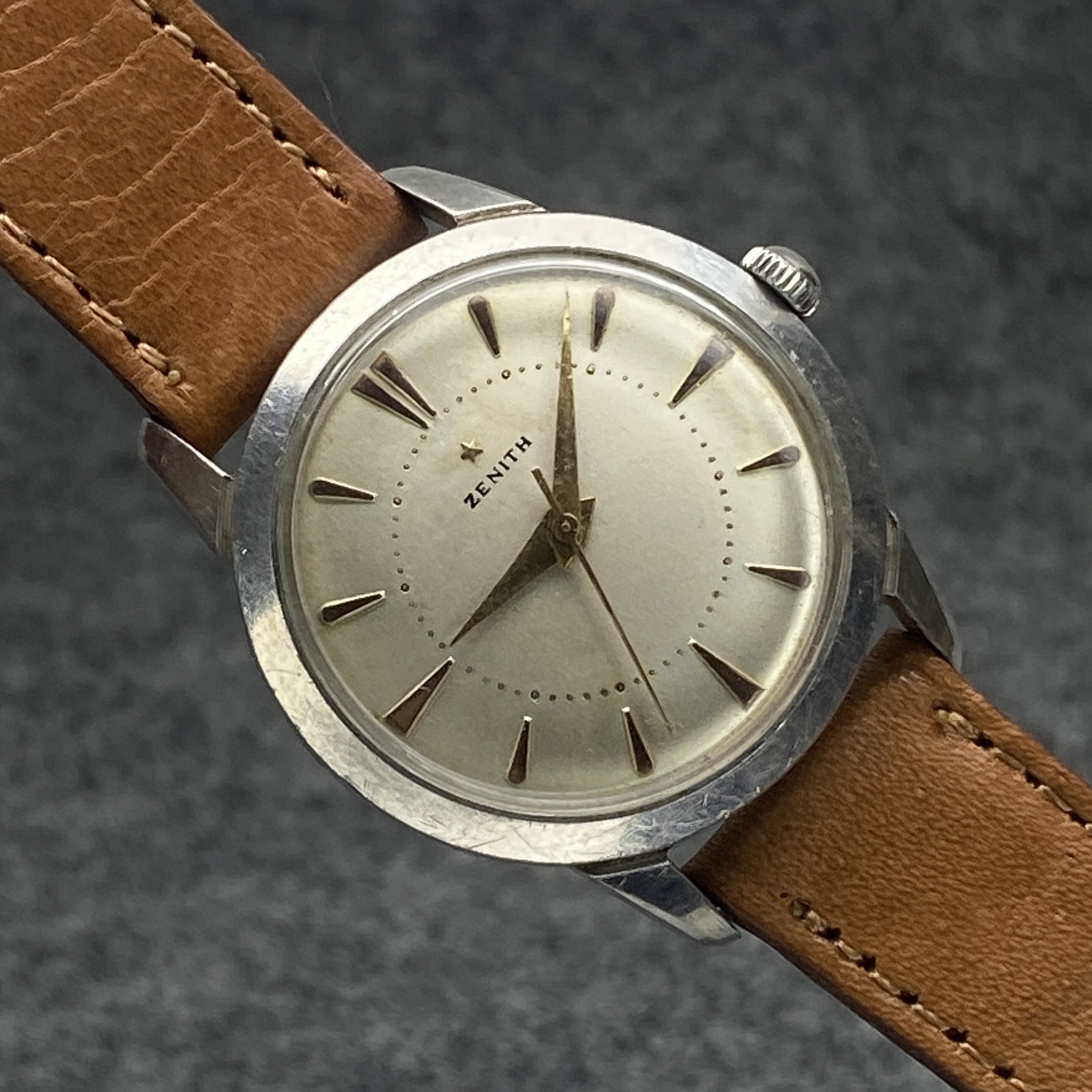VINTAGE ZENITH AUTOMATICO BUMPER CALIBRE 133.8 35MM