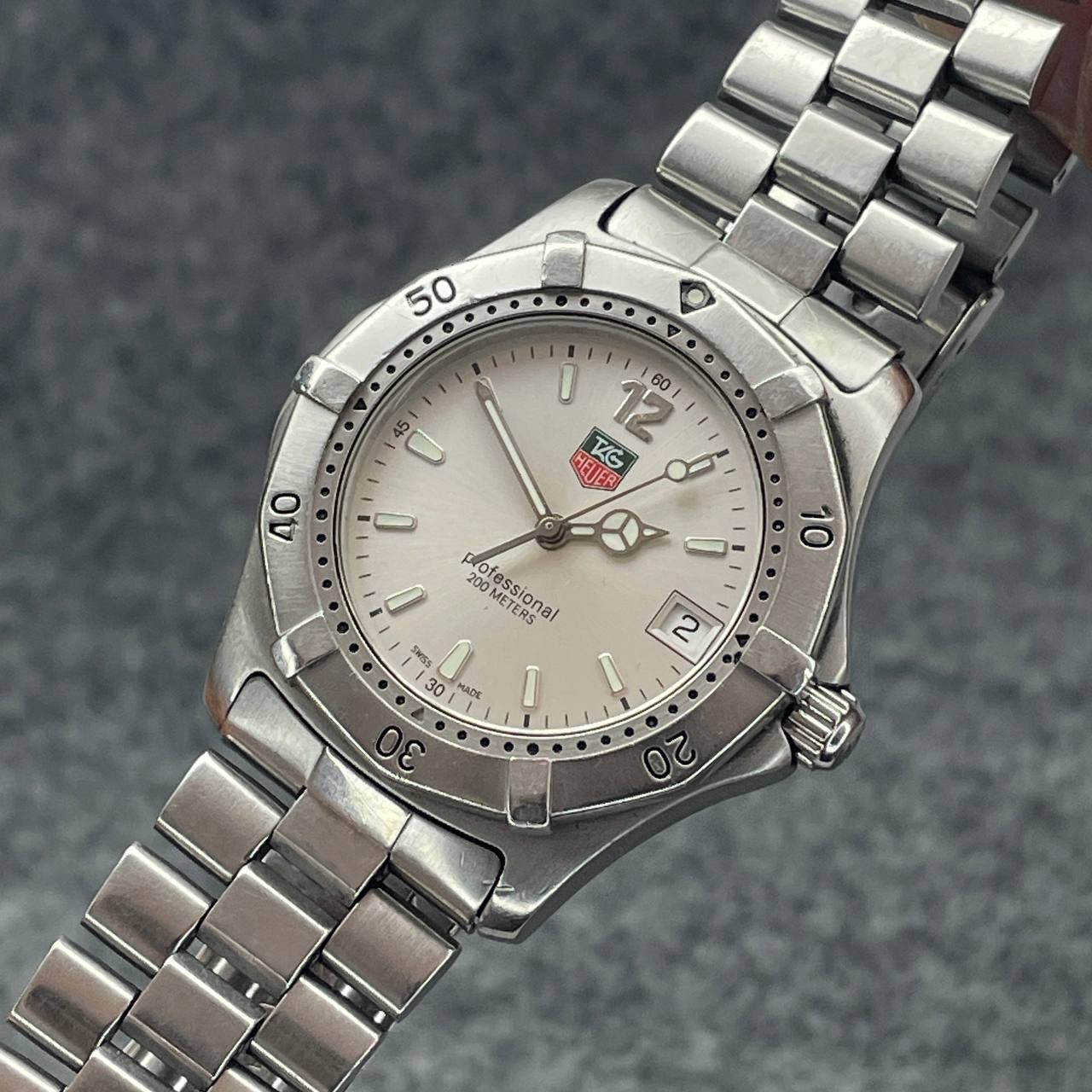 VINTAGE TAG HEUER SERIES 2000 37MM QUARTZ Ca 1995 EXCELENTE ESTADO SOLO RELOJ