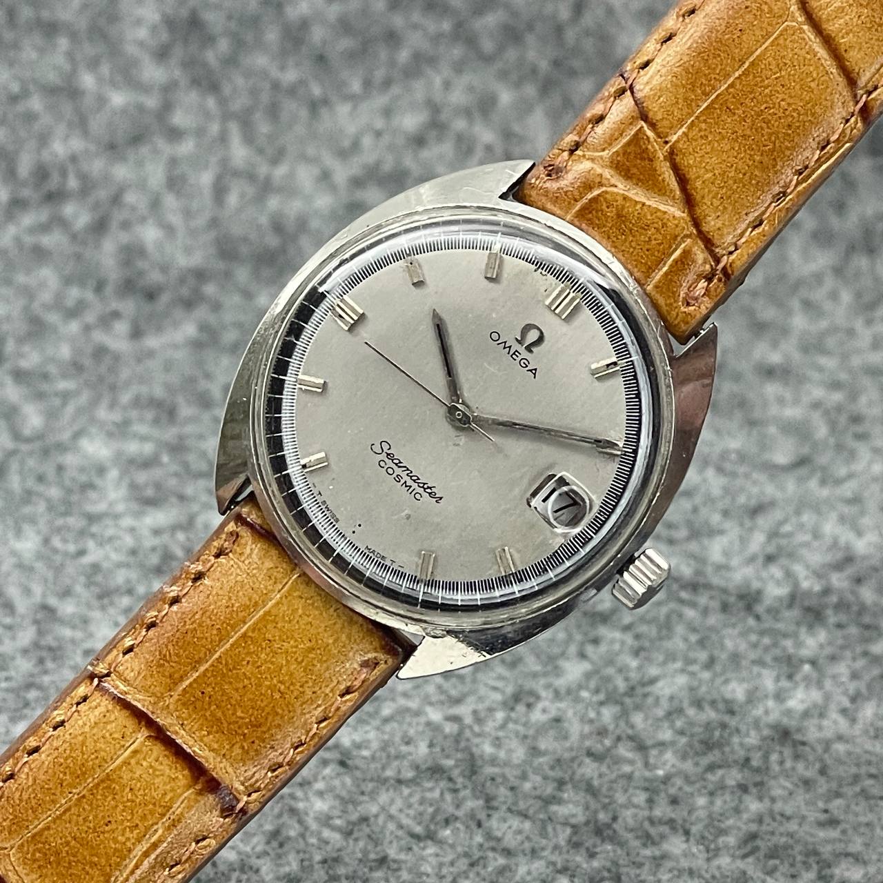VINTAGE OMEGA SEAMASTER COSMIC CUERDA MANUAL CALIBRE 613 36MM