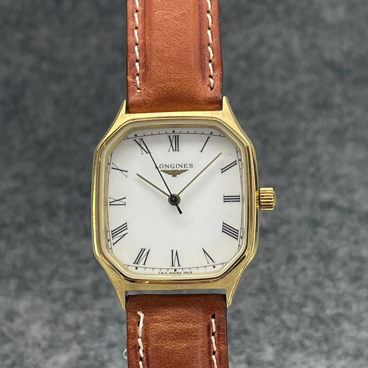LONGINES QUARTZ NEW OLD STOCK NUMEROS ROMANOS 30X38MM 