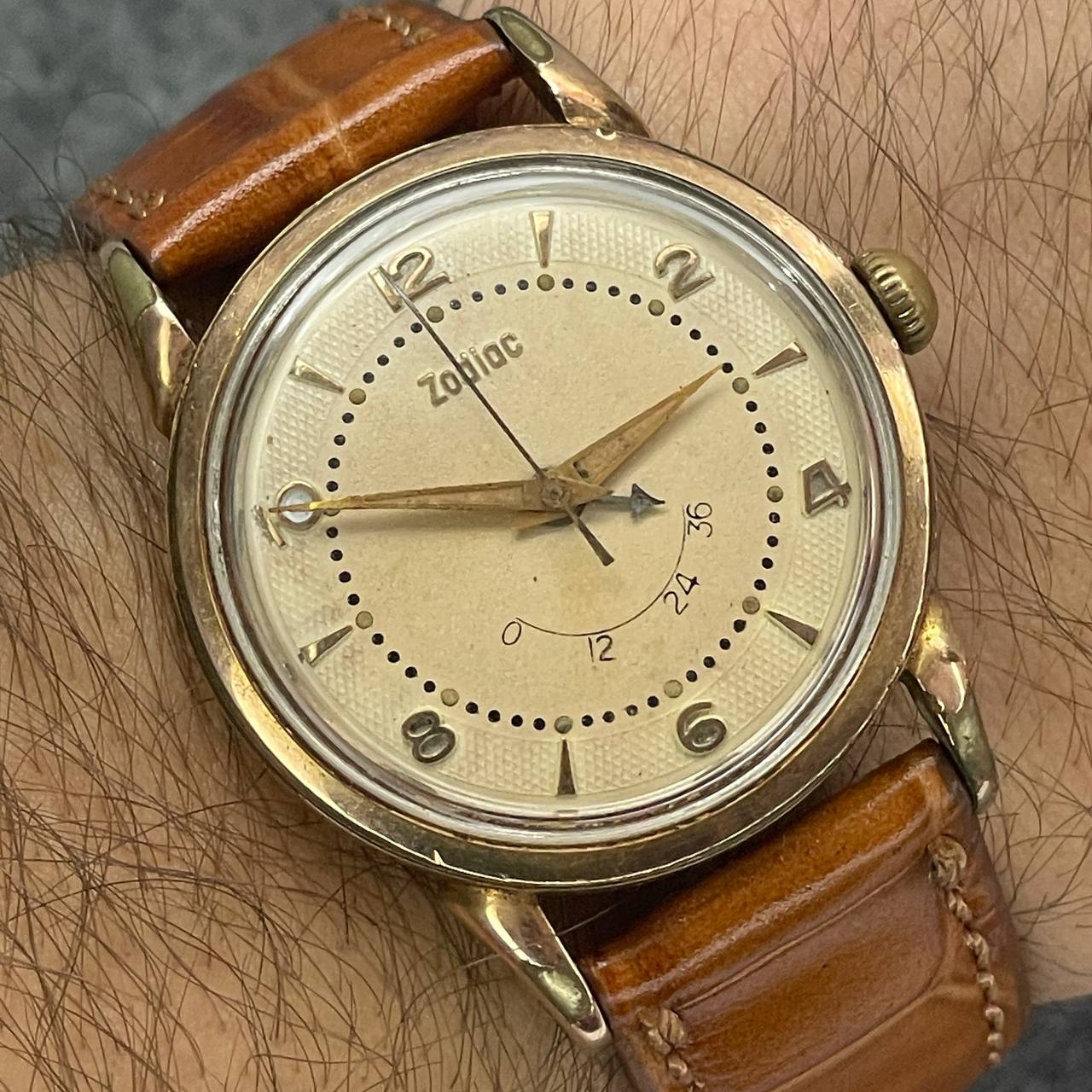 VINTAGE ZODIAC RESERVA DE MARCHA CAL AS 1424 32MM Ca 1960