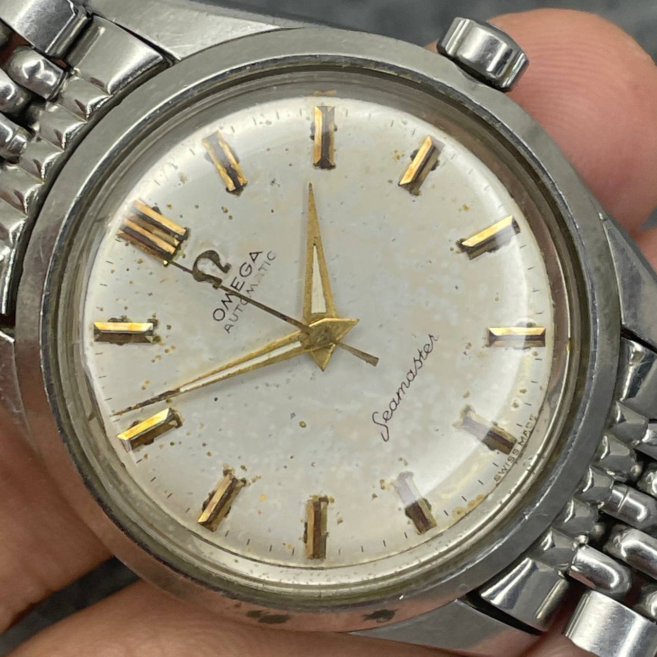 VINTAGE OMEGA SEAMASTER REF 2975-2SC CAL 501 34MM 