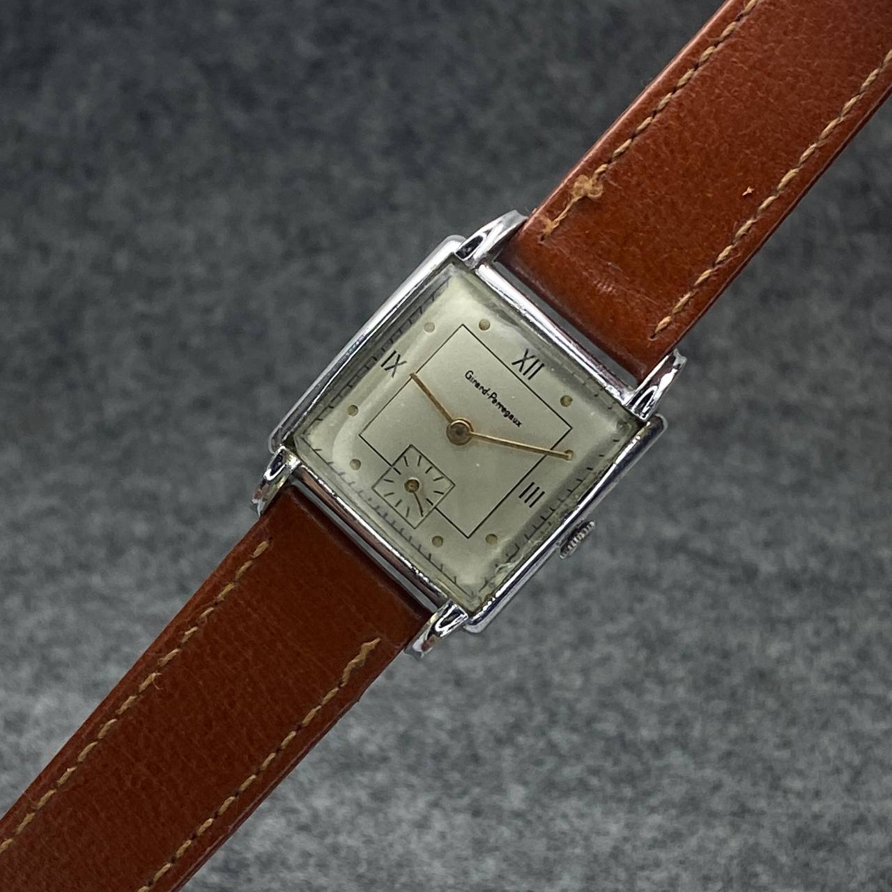 VINTAGE GIRARD PERREGAUX 27MM CAL 06 Ca 1950