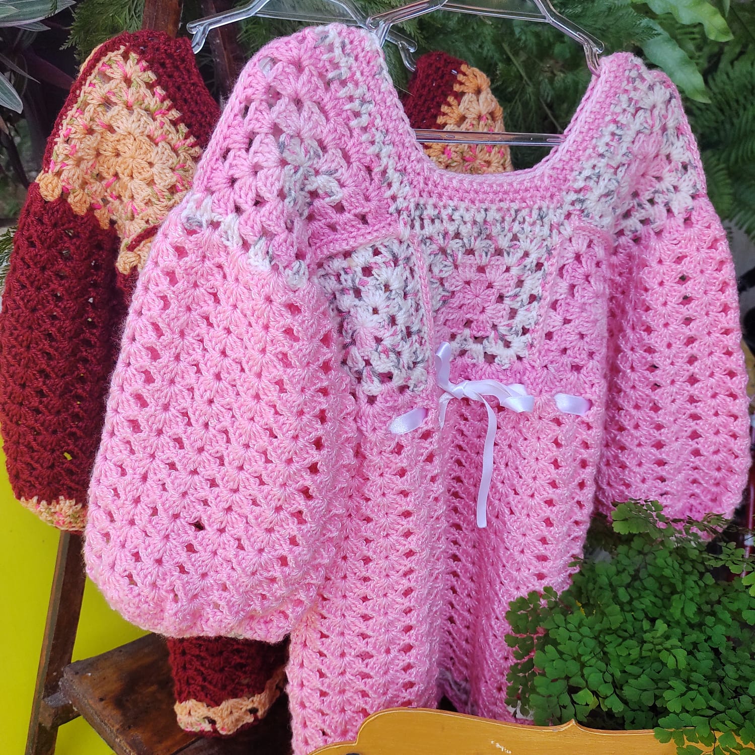 Vestido de crochê infantil rosa