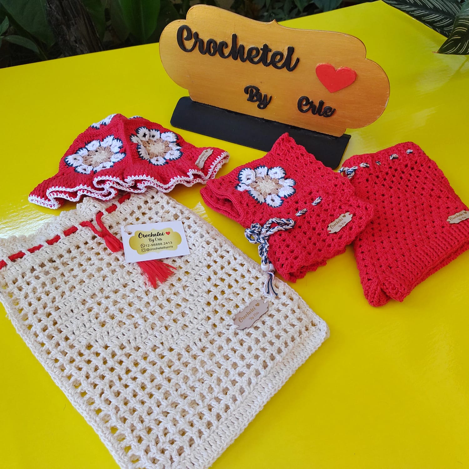 Conjunto infantil de crochê laranja