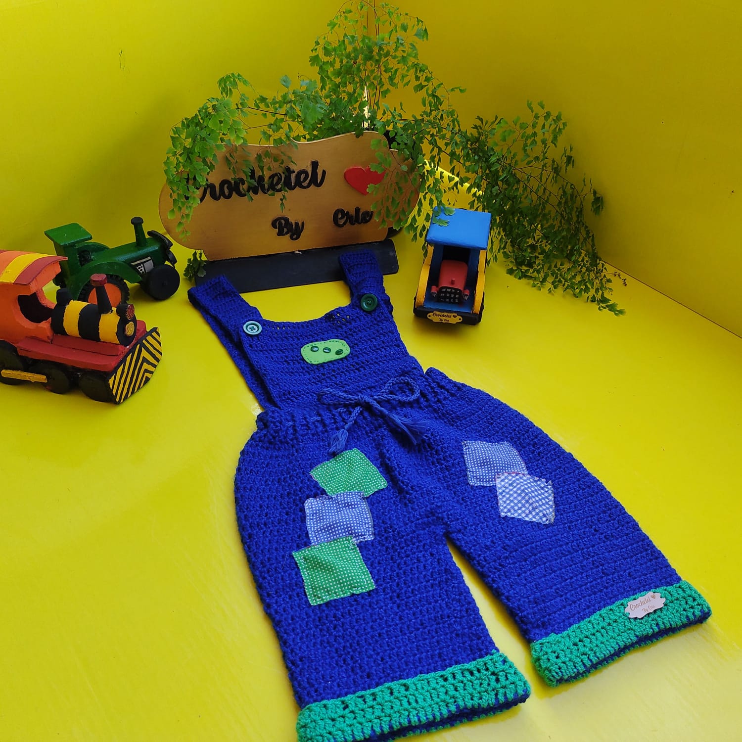 Vestido infantil de crochê (LACINHOS)