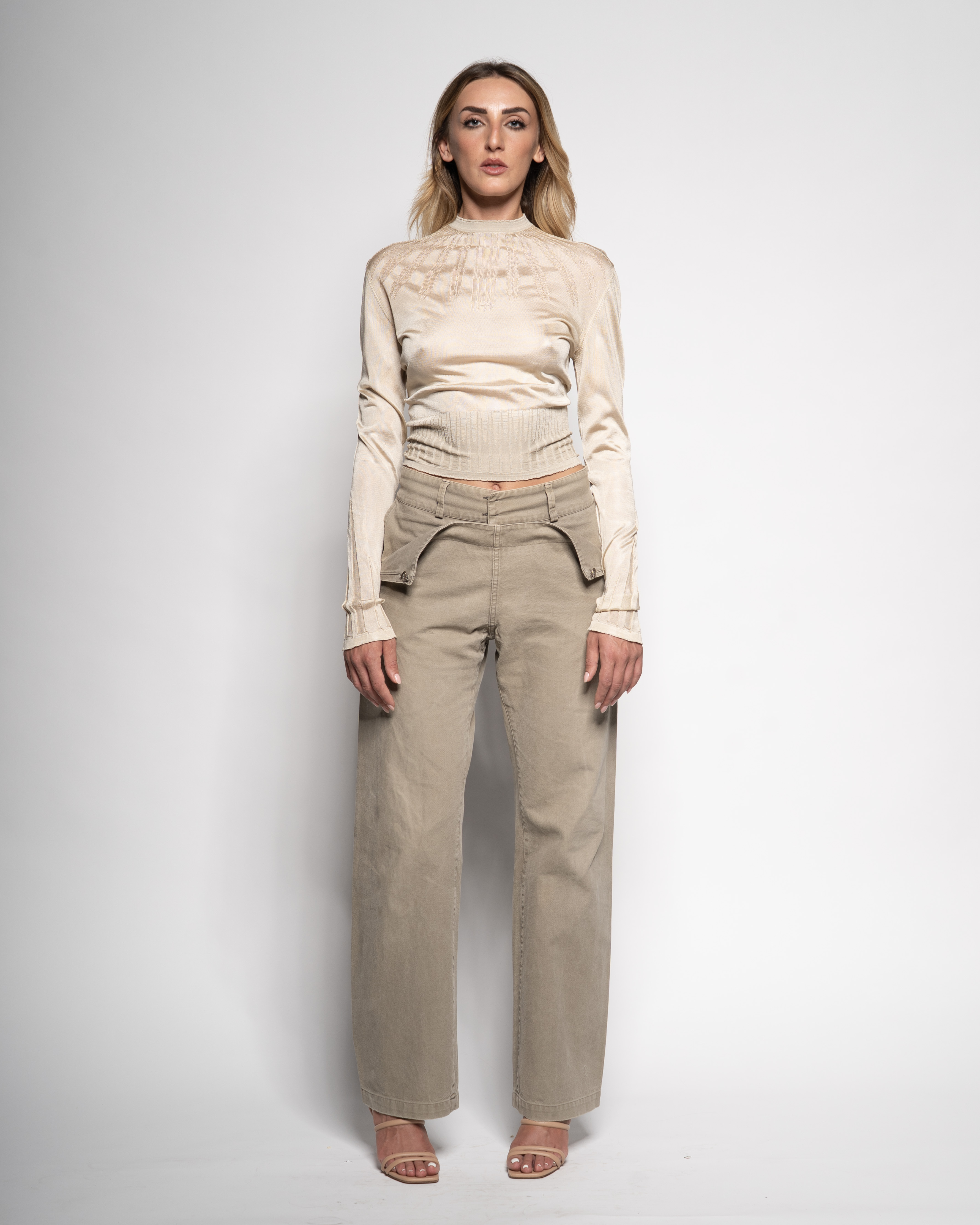 Cropped fine knit long sleeve