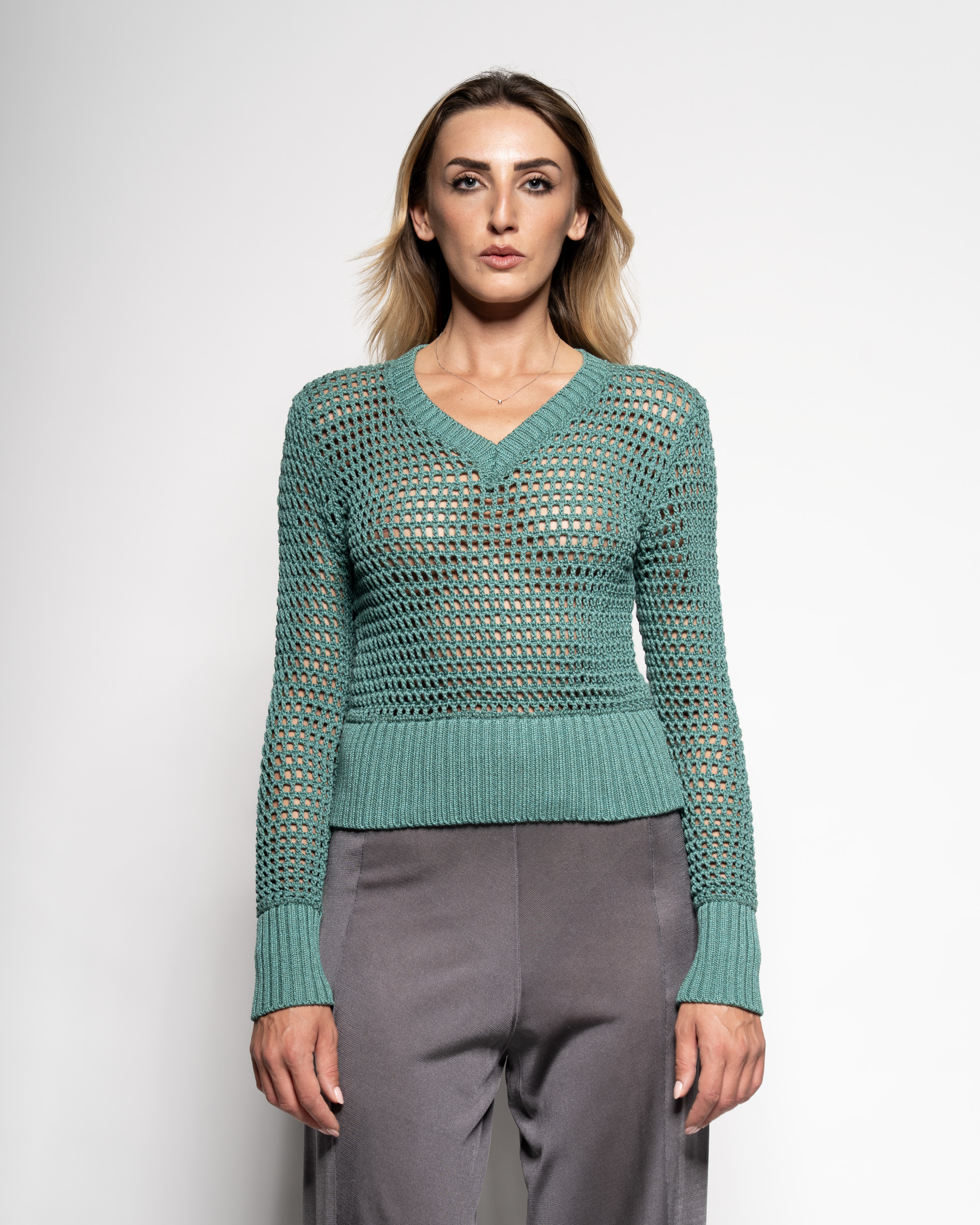 V-neck crochete sweater