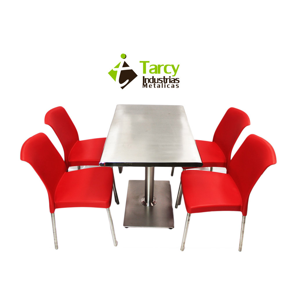 Mesa rectangular con sillas Evas