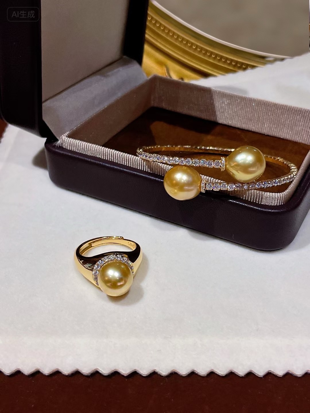 Golden Golden South Sea Pearl Ring