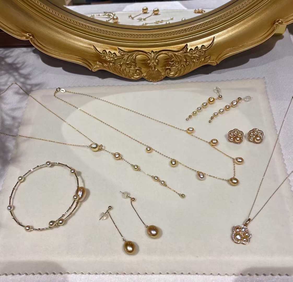 Wild Keshi Pearl Necklace