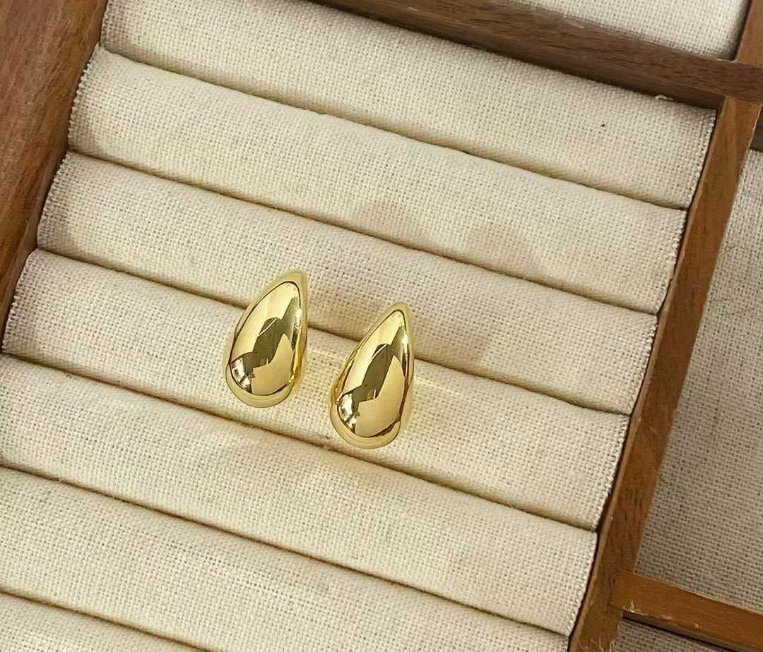 Gold Teardrop Earrings