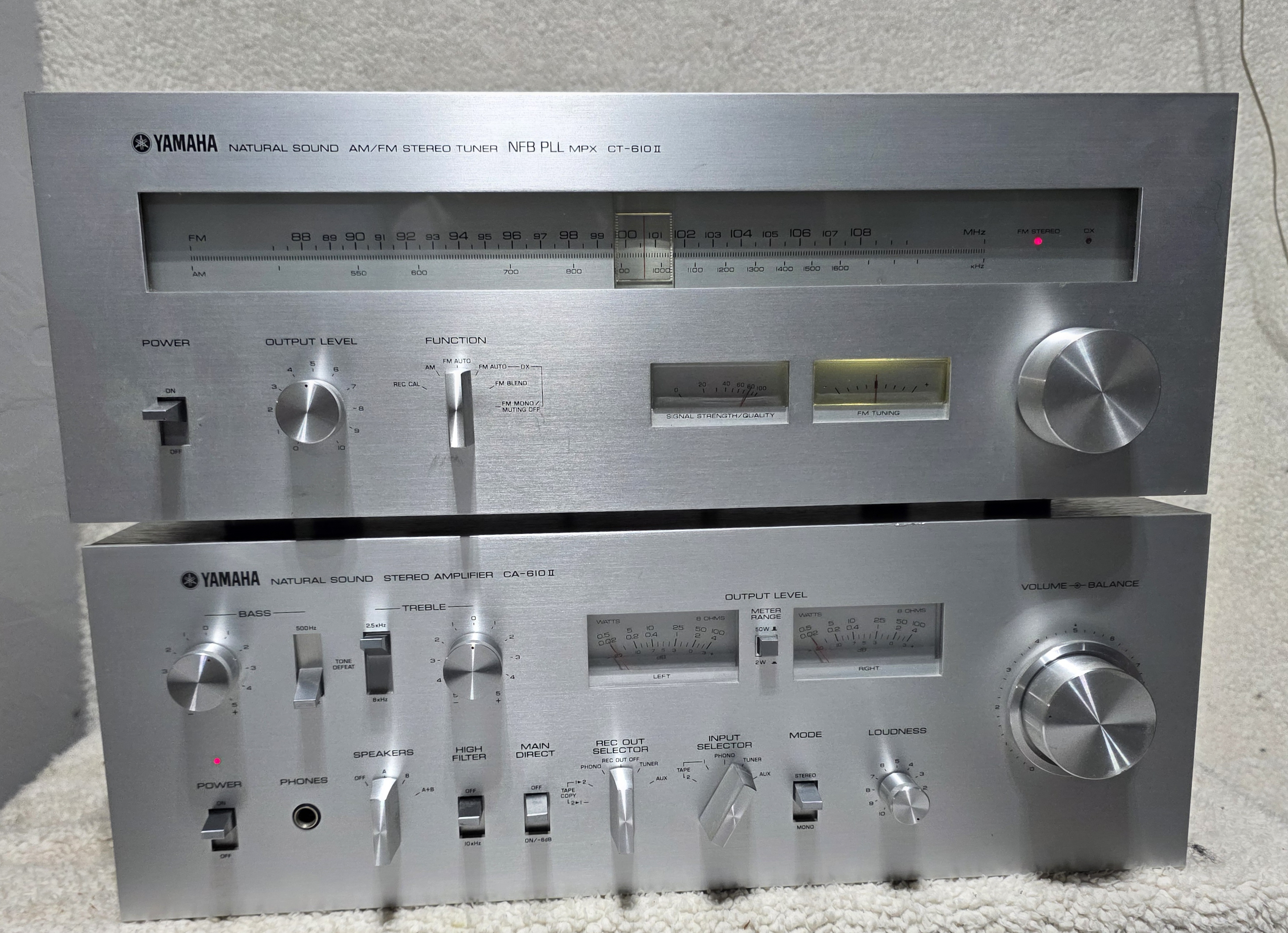 Yamaha CA-610II Amplifier & Yamaha CT-610II Tuner
