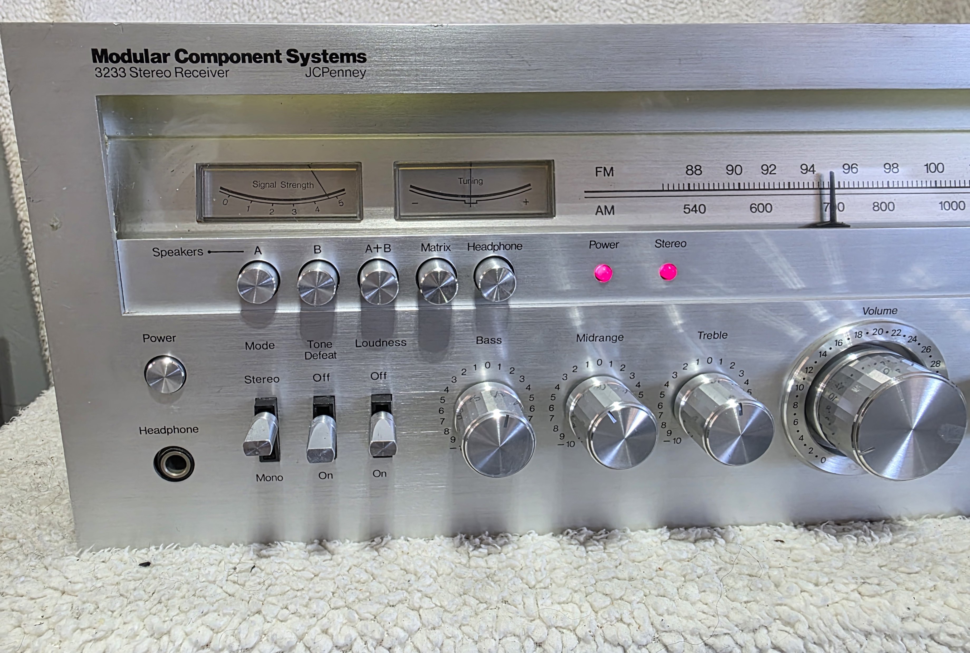 MCS 3233 Vintage Receiver