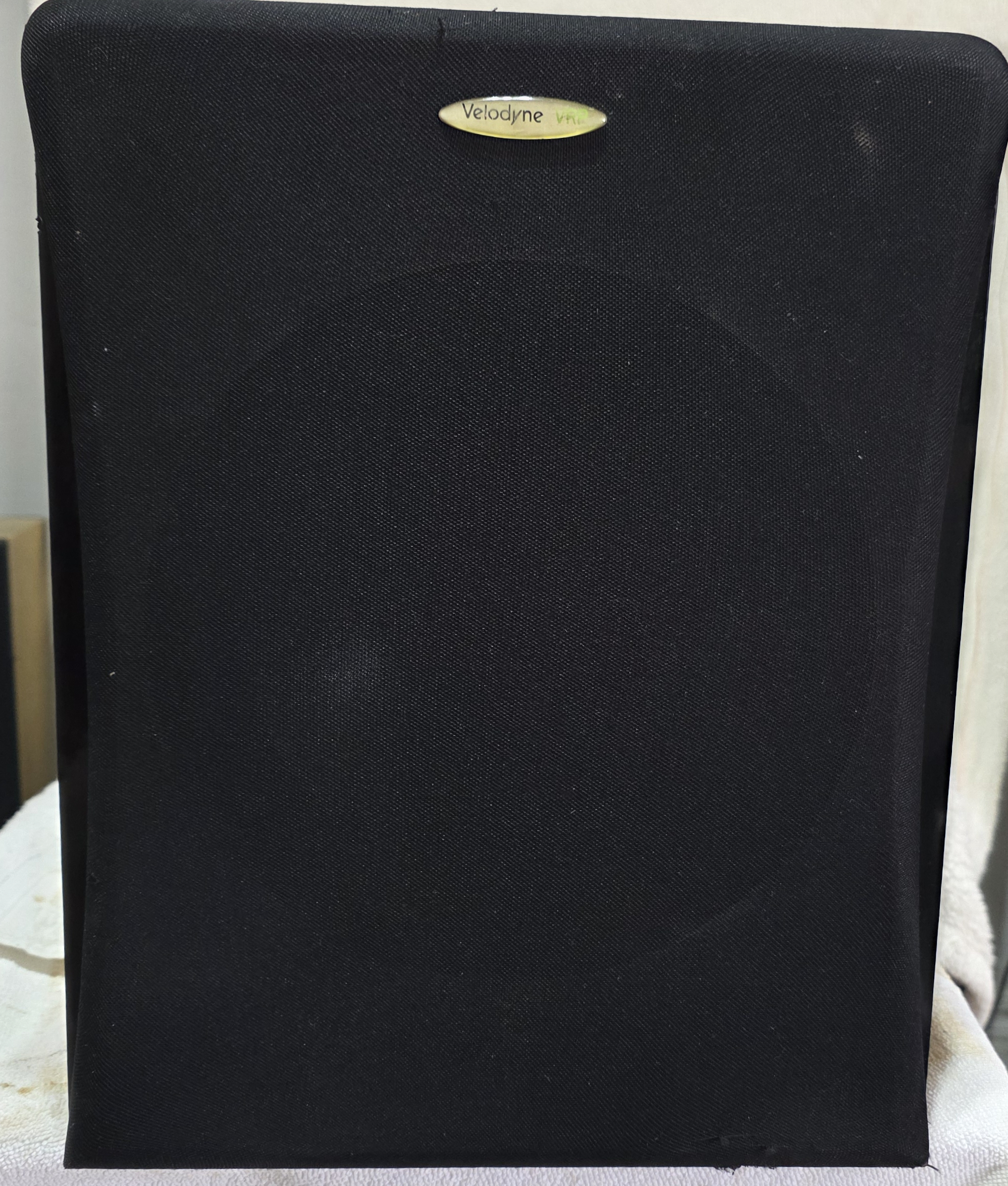 Velodyne VRP-10 Powered Subwoofer