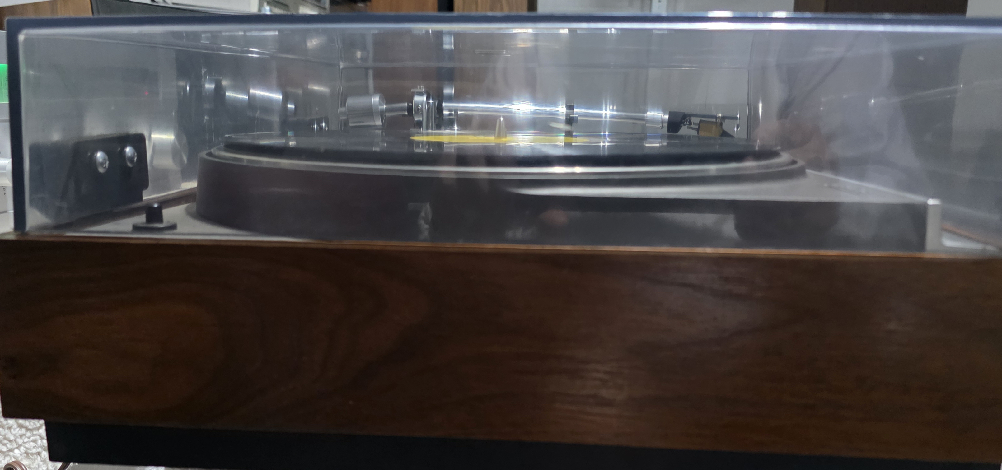 Sony 2251  Vintage Turntable