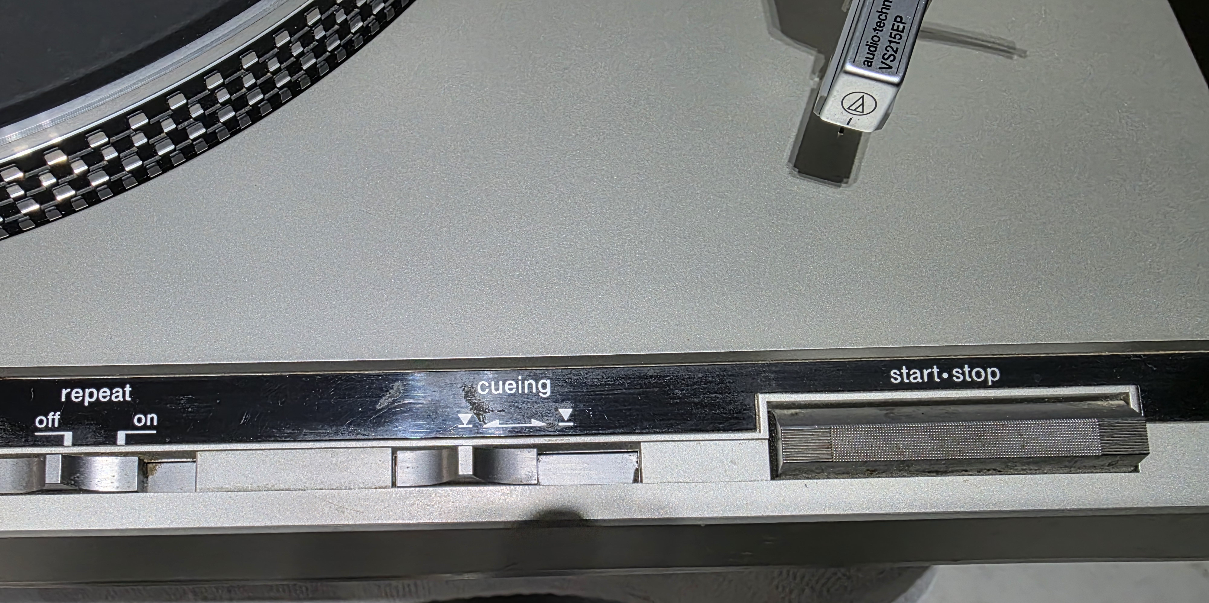 Technics SL-B300 Turntable