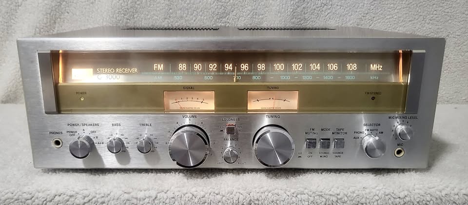 Sansui G-3000 Receiver
