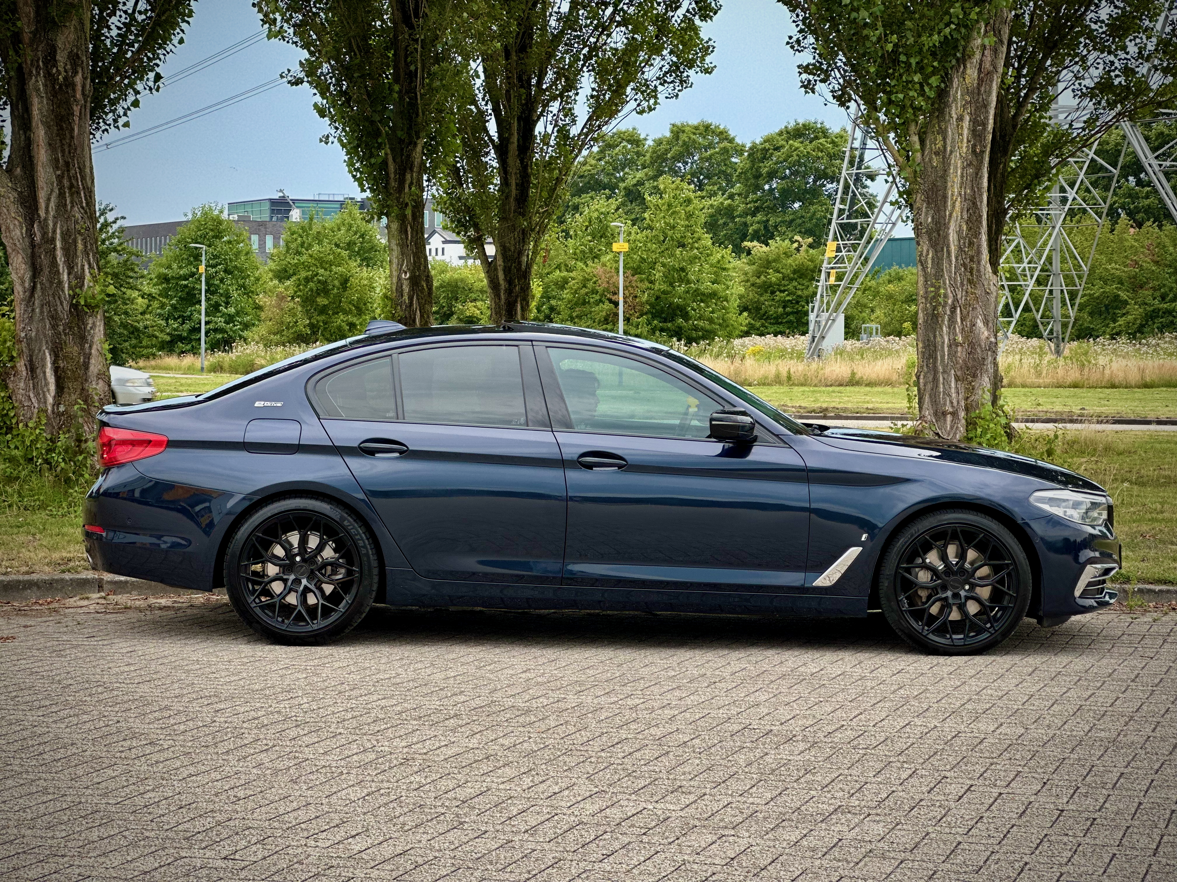 BMW 530e iPerformance High Executive | Sunroof