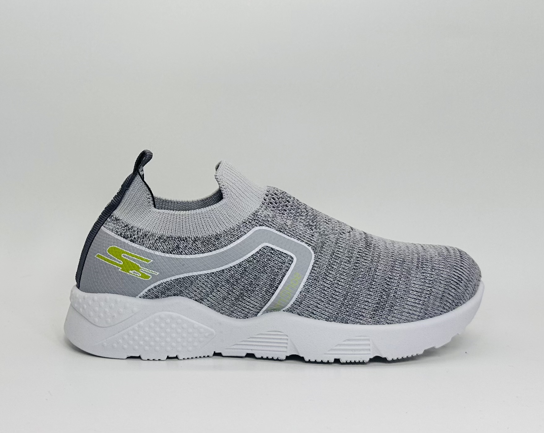 Senshoe kid's Slip-On Sports Shoes - Black, Pink, Grey, Blue