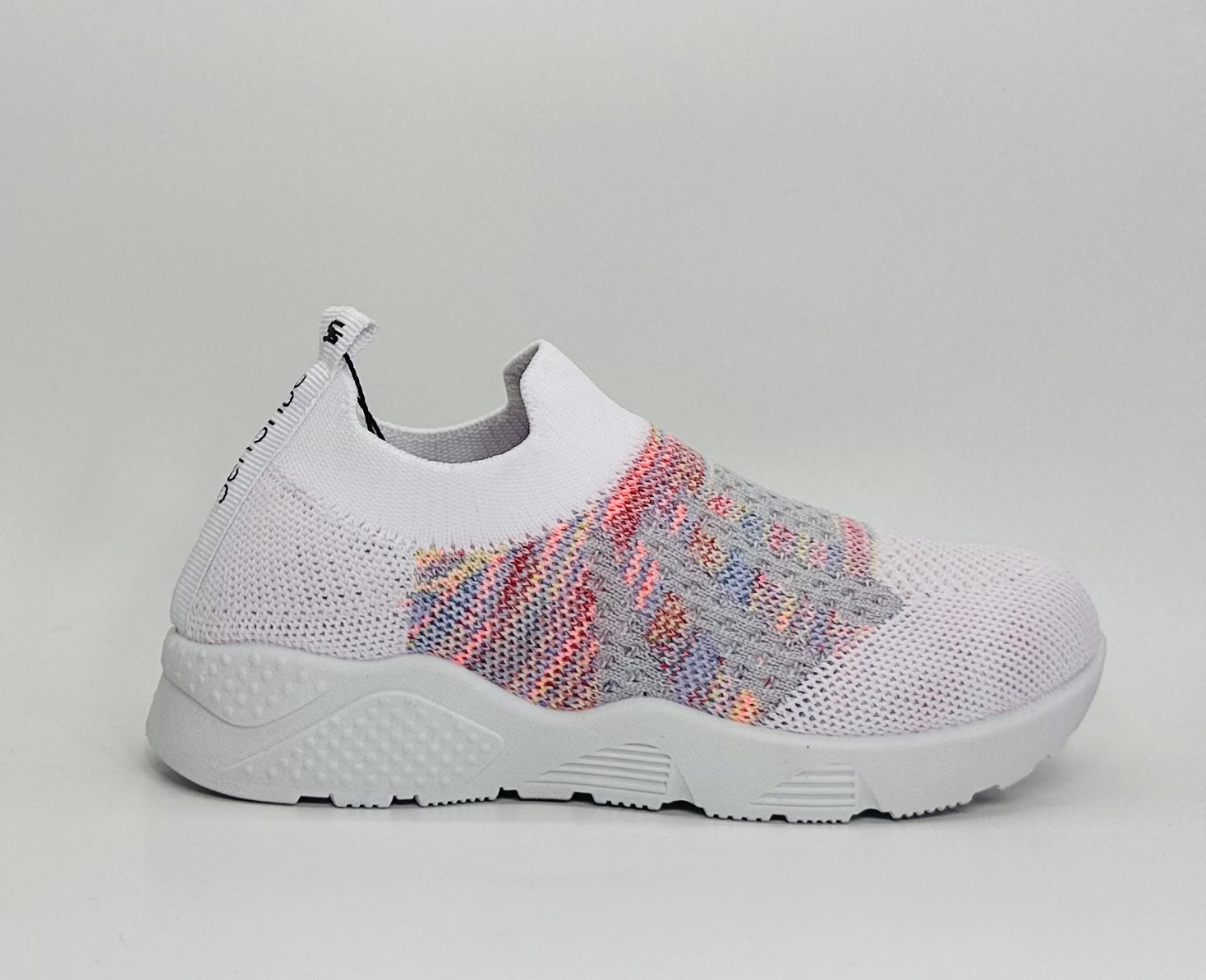 Senshoe kid's Slip-On Knit Sneaker 
