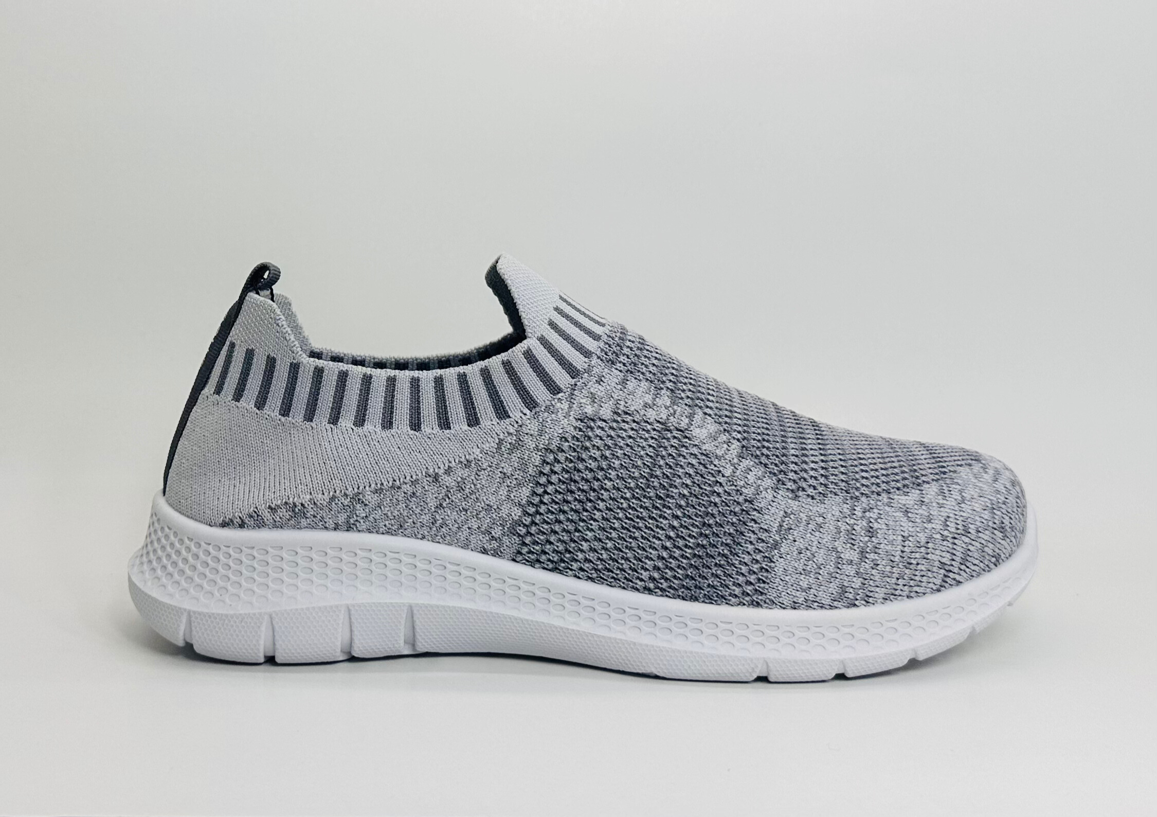Senshoe knitted upper shoe - Pink, Black/White, Black/Grey, Grey/black
