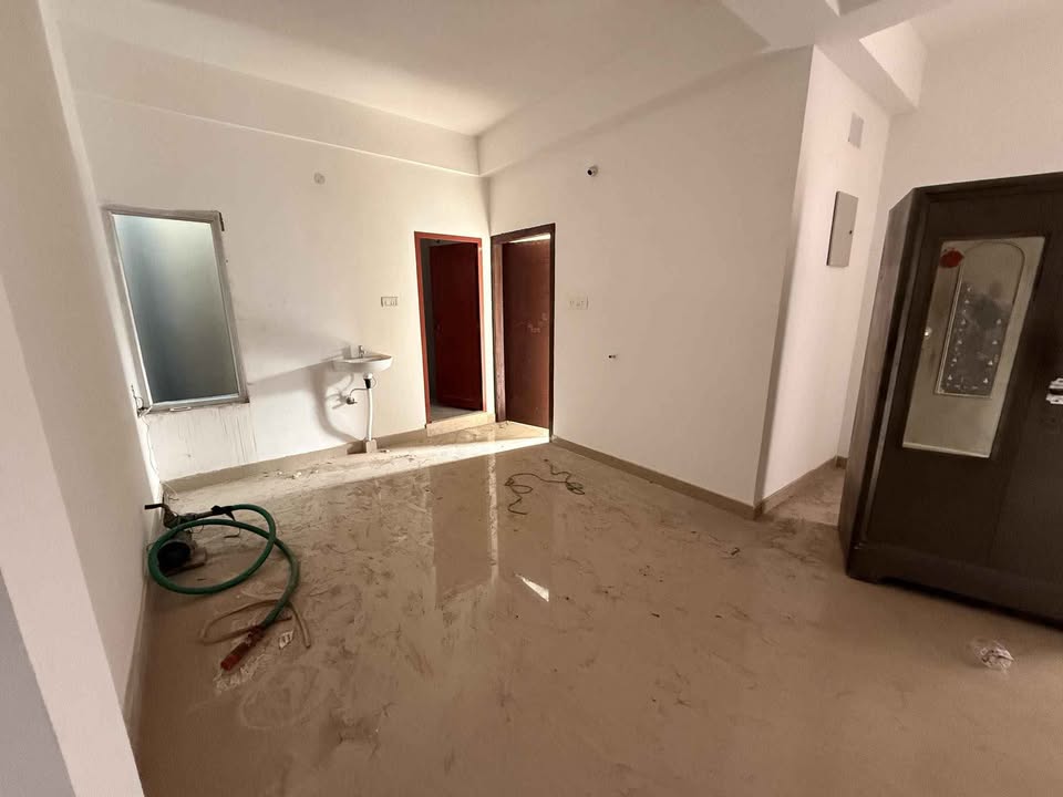Brand New 3bhk flat Available For Rent