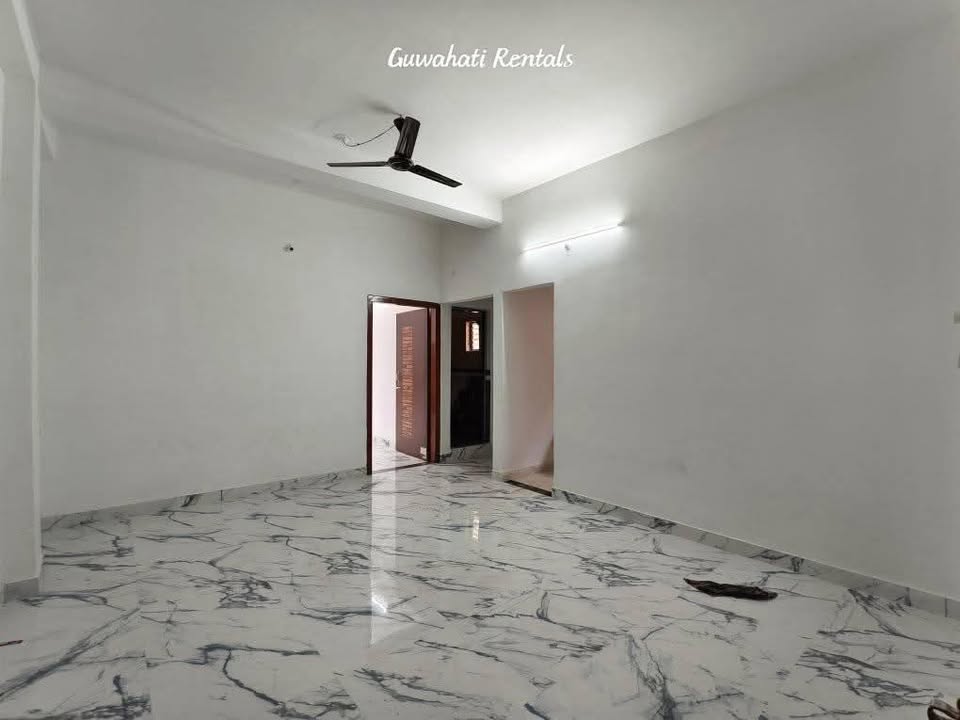 1BHK Property With Western Toilet Available For Rent